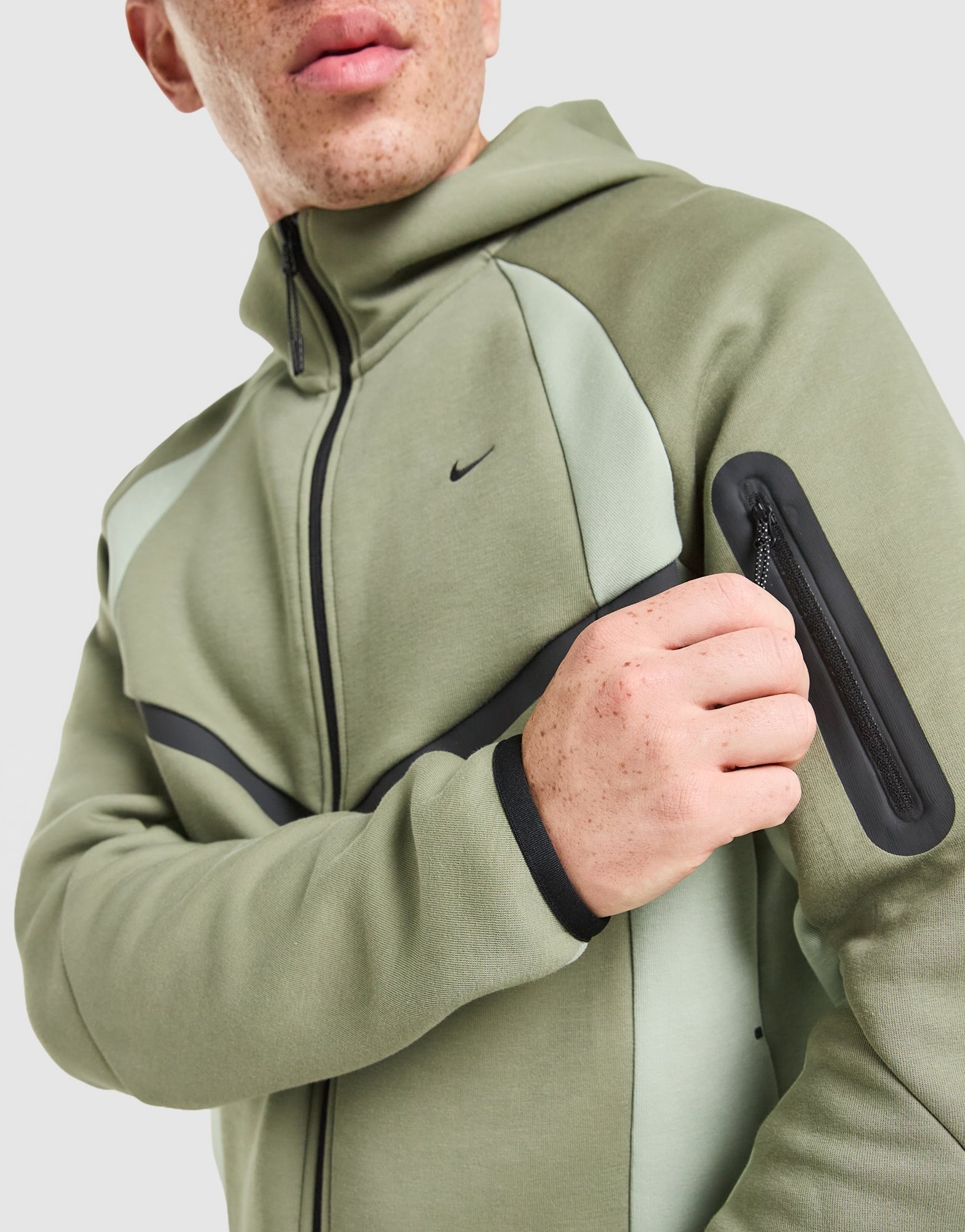 Nike Tech Pro Full-Zip Fleece Hoodie
