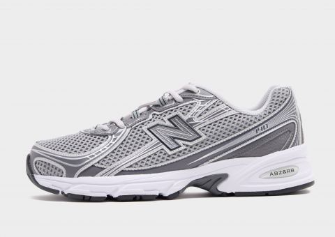 New Balance 740