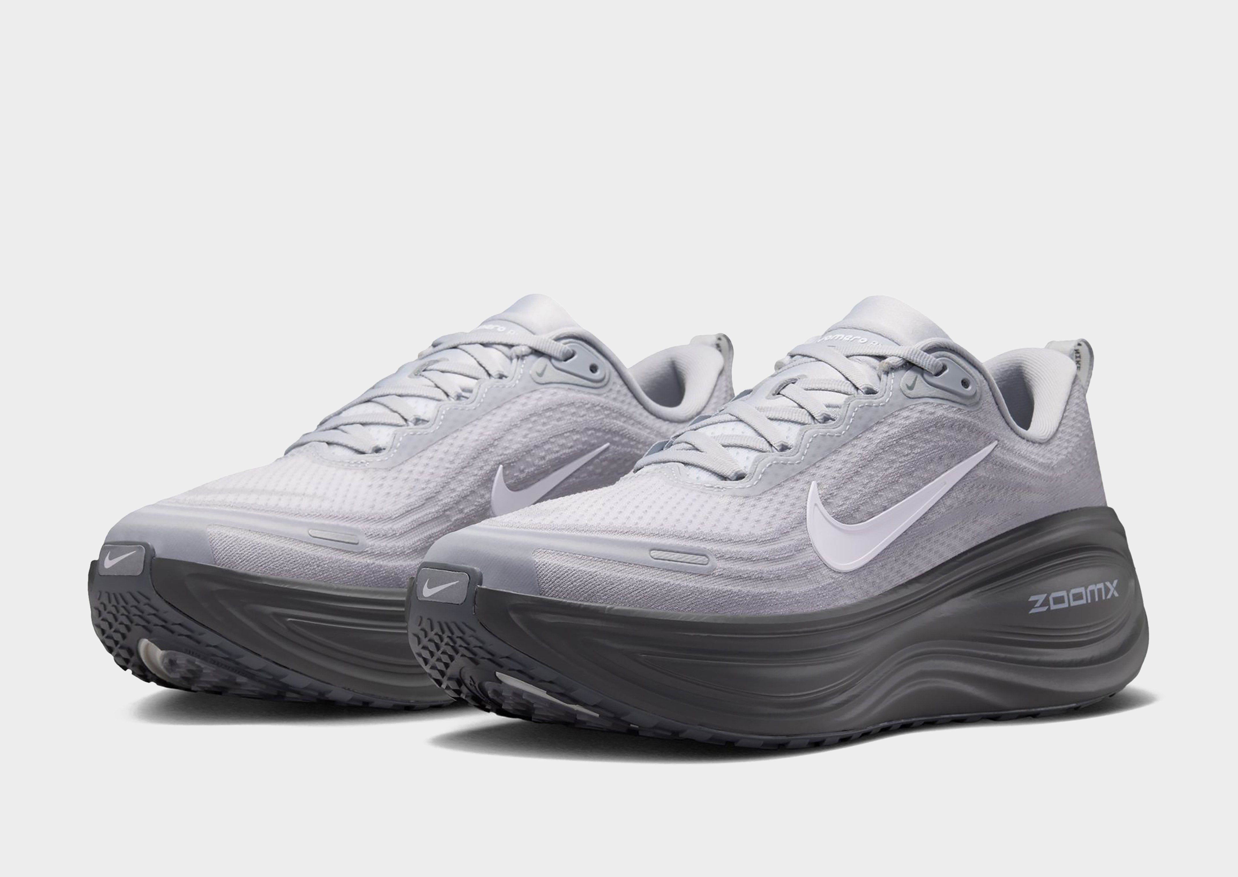Nike Straßenlaufschuh (Herren) Vomero Plus