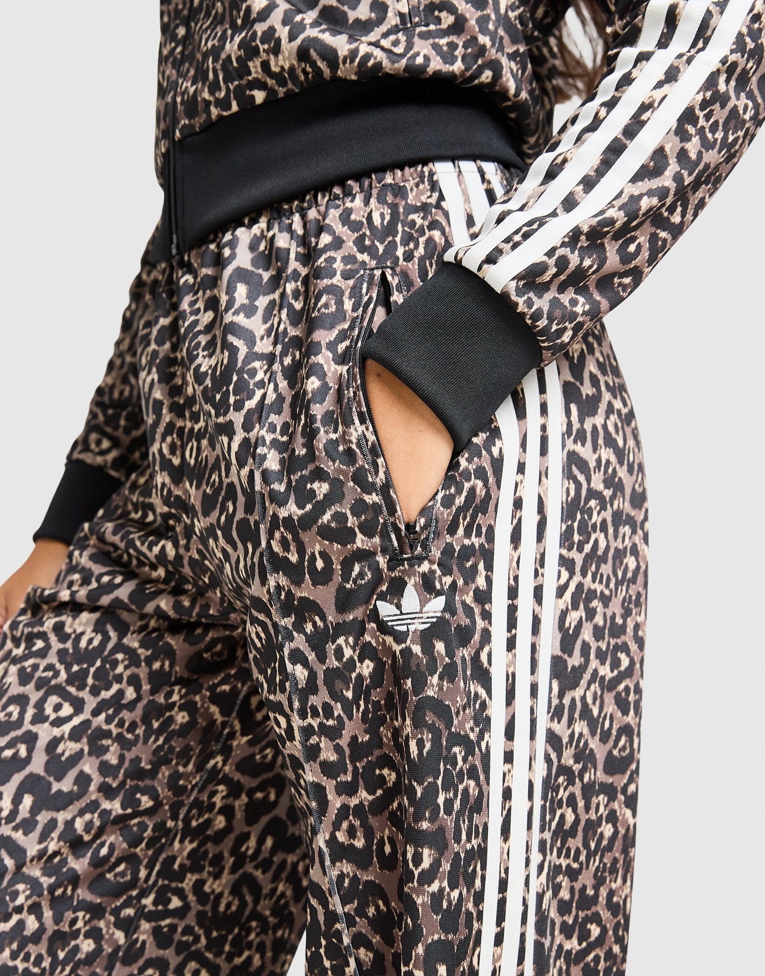 adidas Originals Leopard Print Firebird Trainingshose