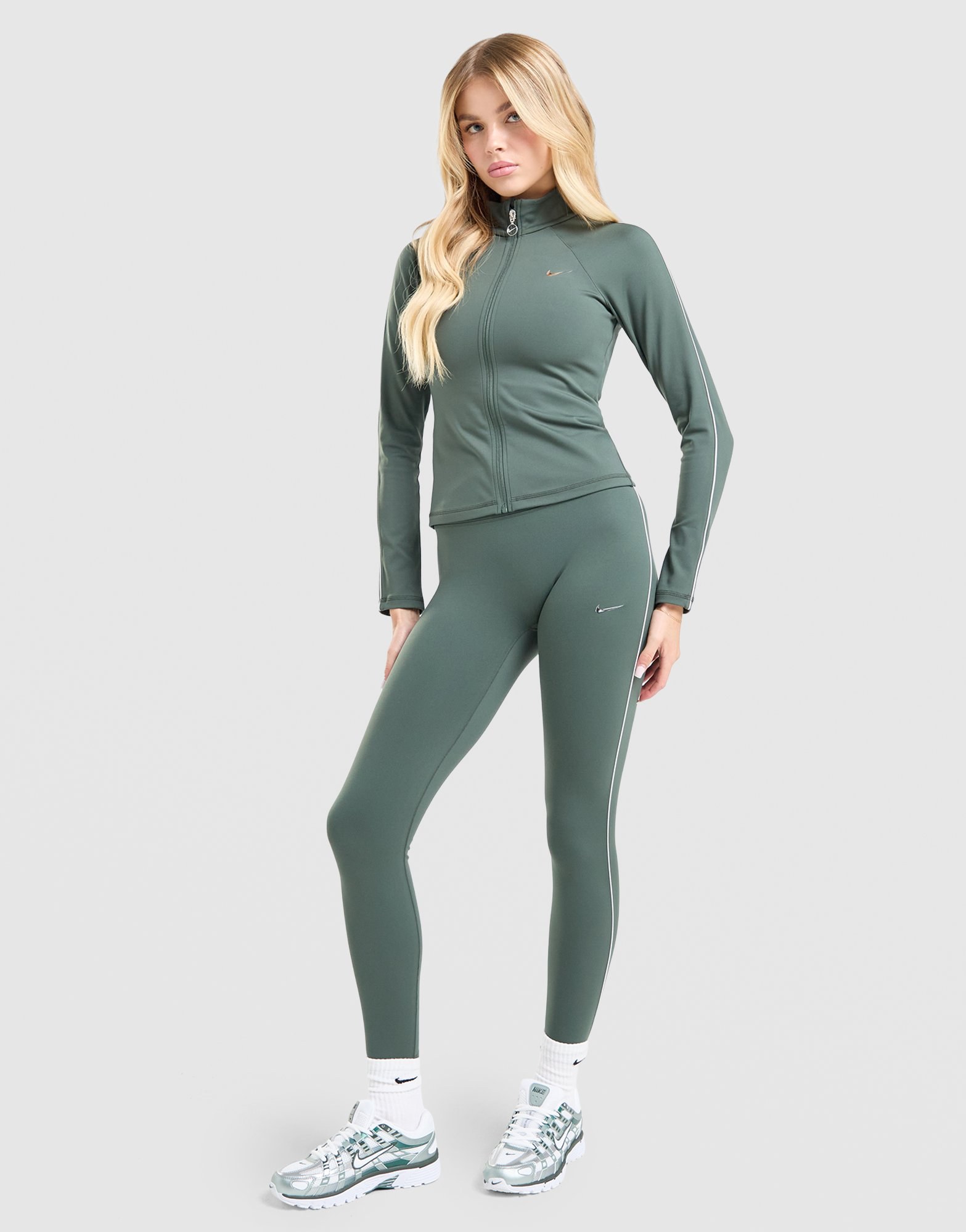 Nike Training Gym Life Swoosh Full-Zip Trainingsoberteil