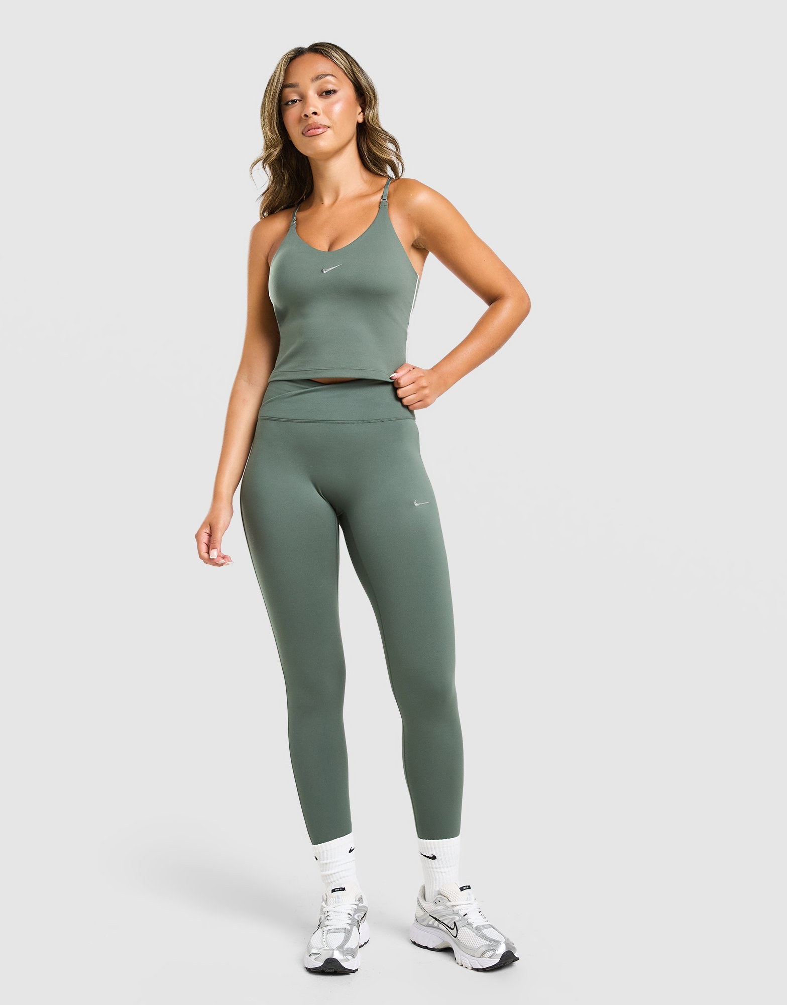 Nike Training Gym Life Swoosh TankOberteil