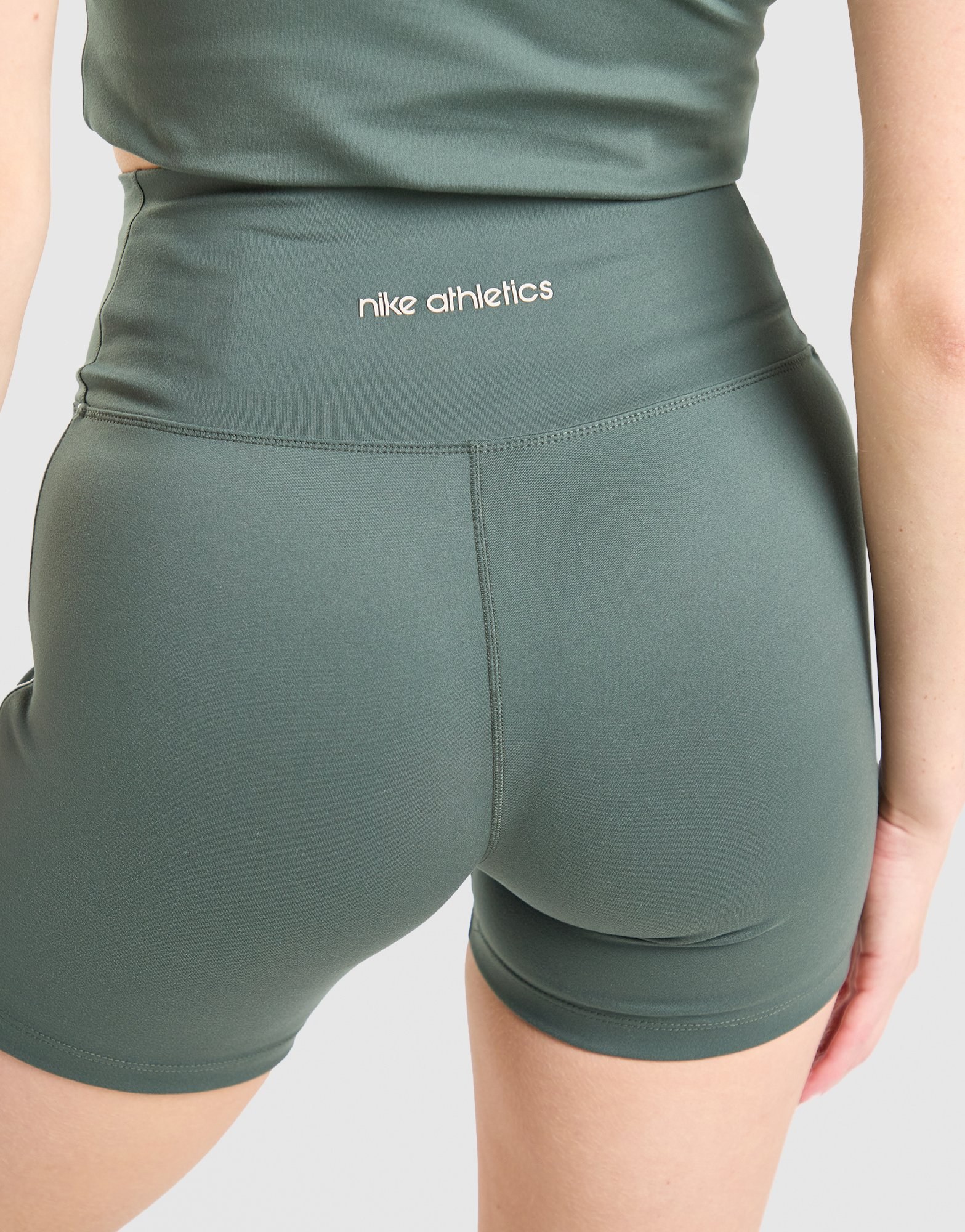 Nike Training Gym Life Swoosh 5 V Waist Bike Shorts