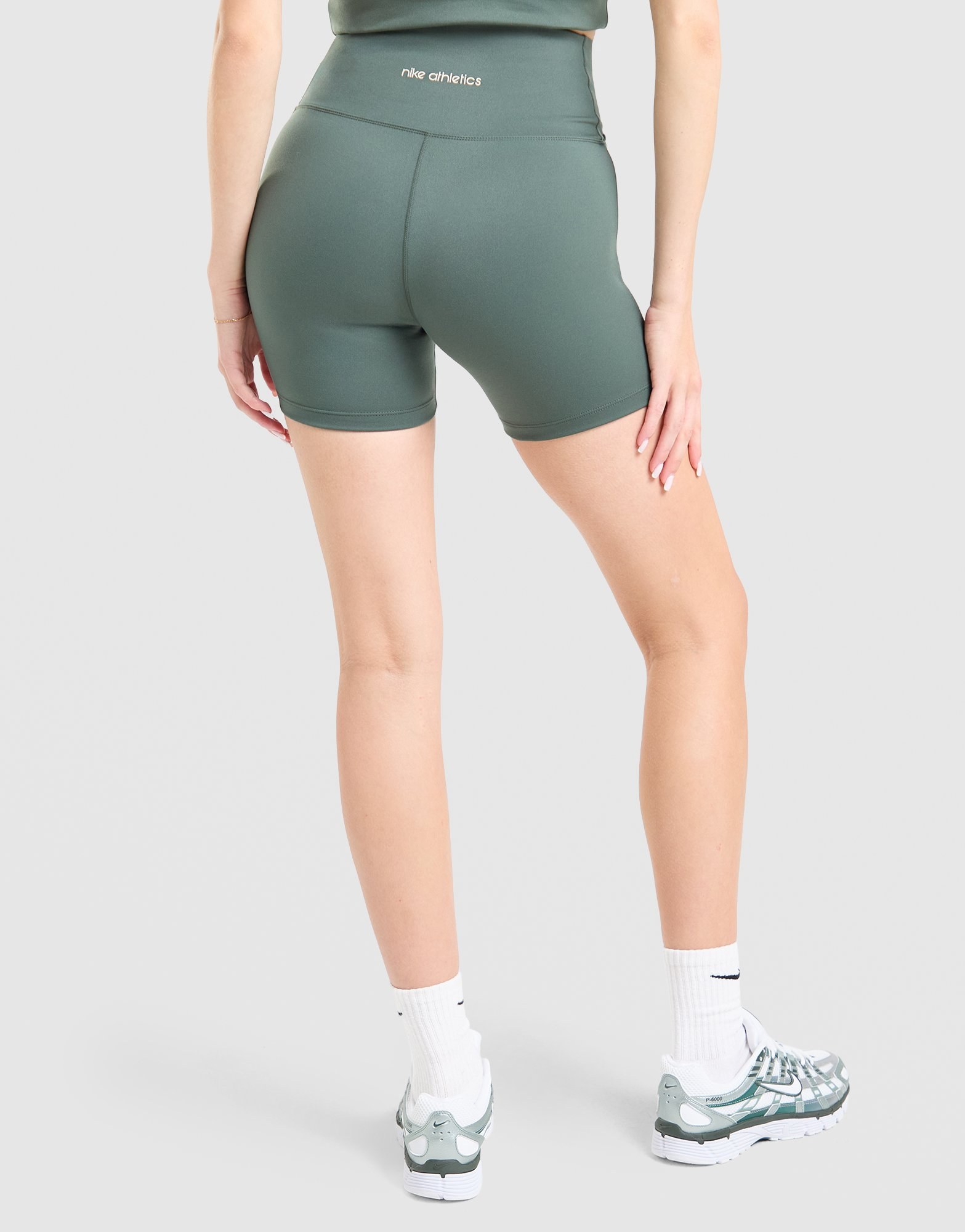 Nike Training Gym Life Swoosh 5 V Waist Bike Shorts