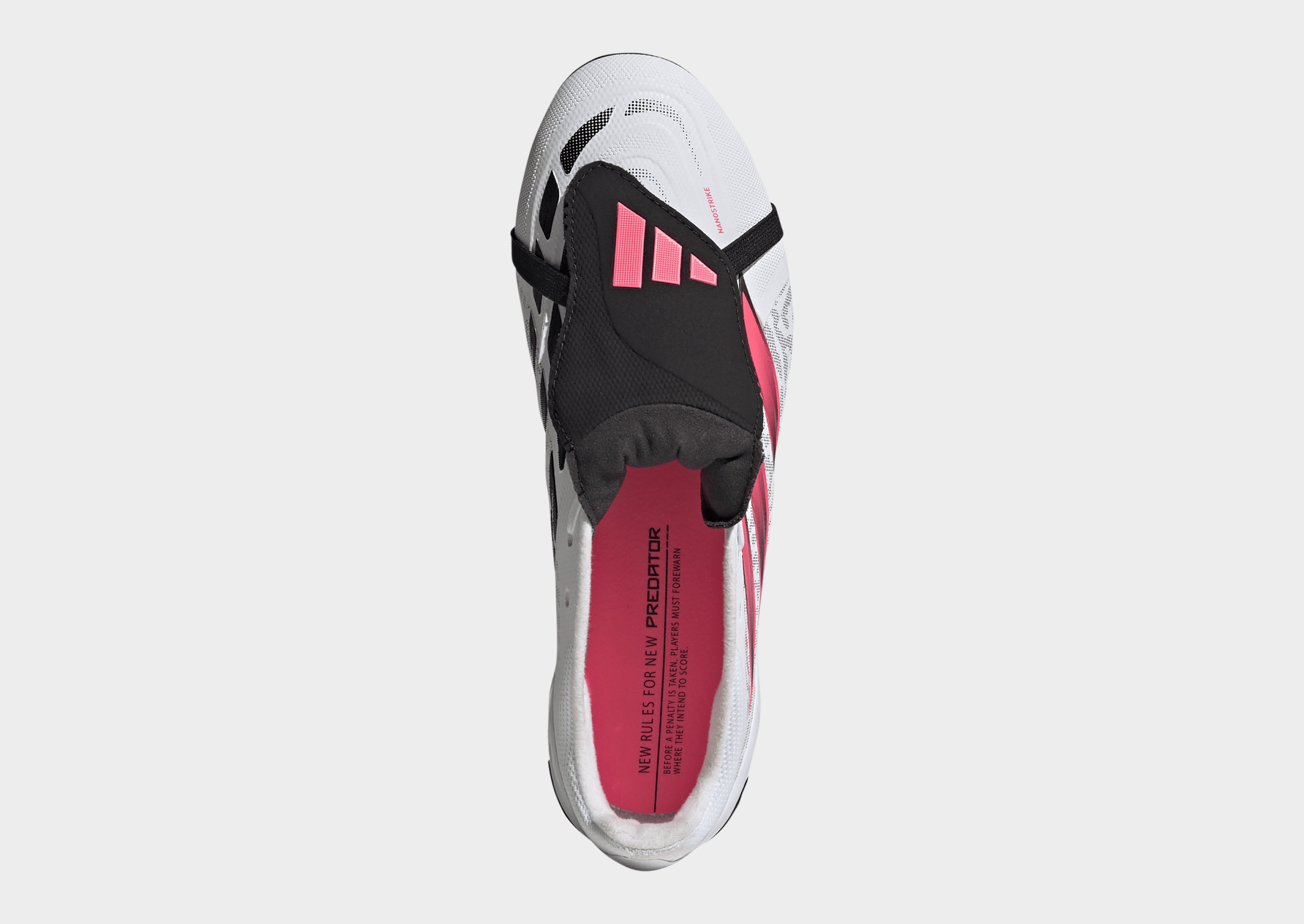 adidas Predator League Fußballschuh, Feste Böden, Umschlagbare Zunge