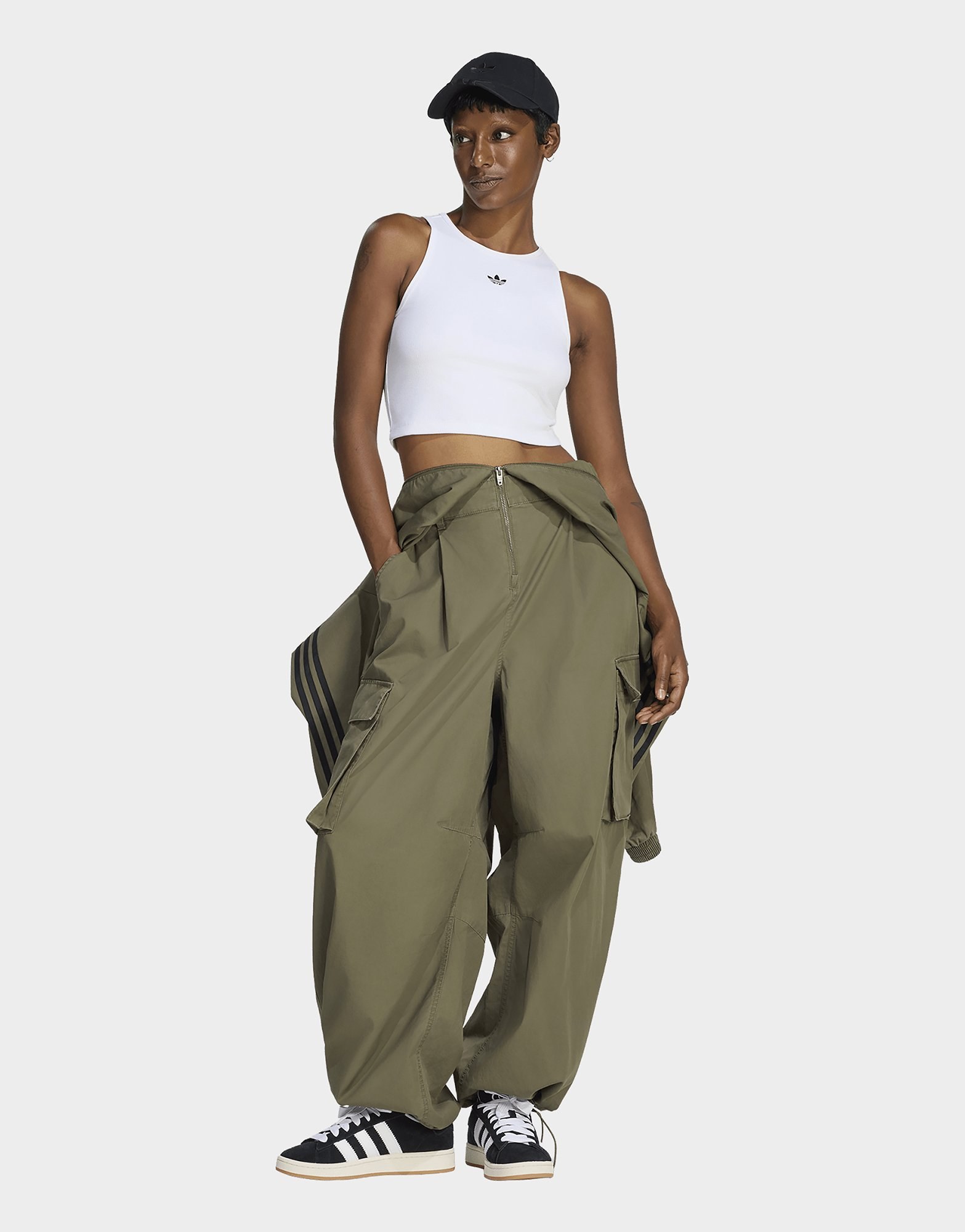 adidas JUMPSUIT, LOCKERER SCHNITT