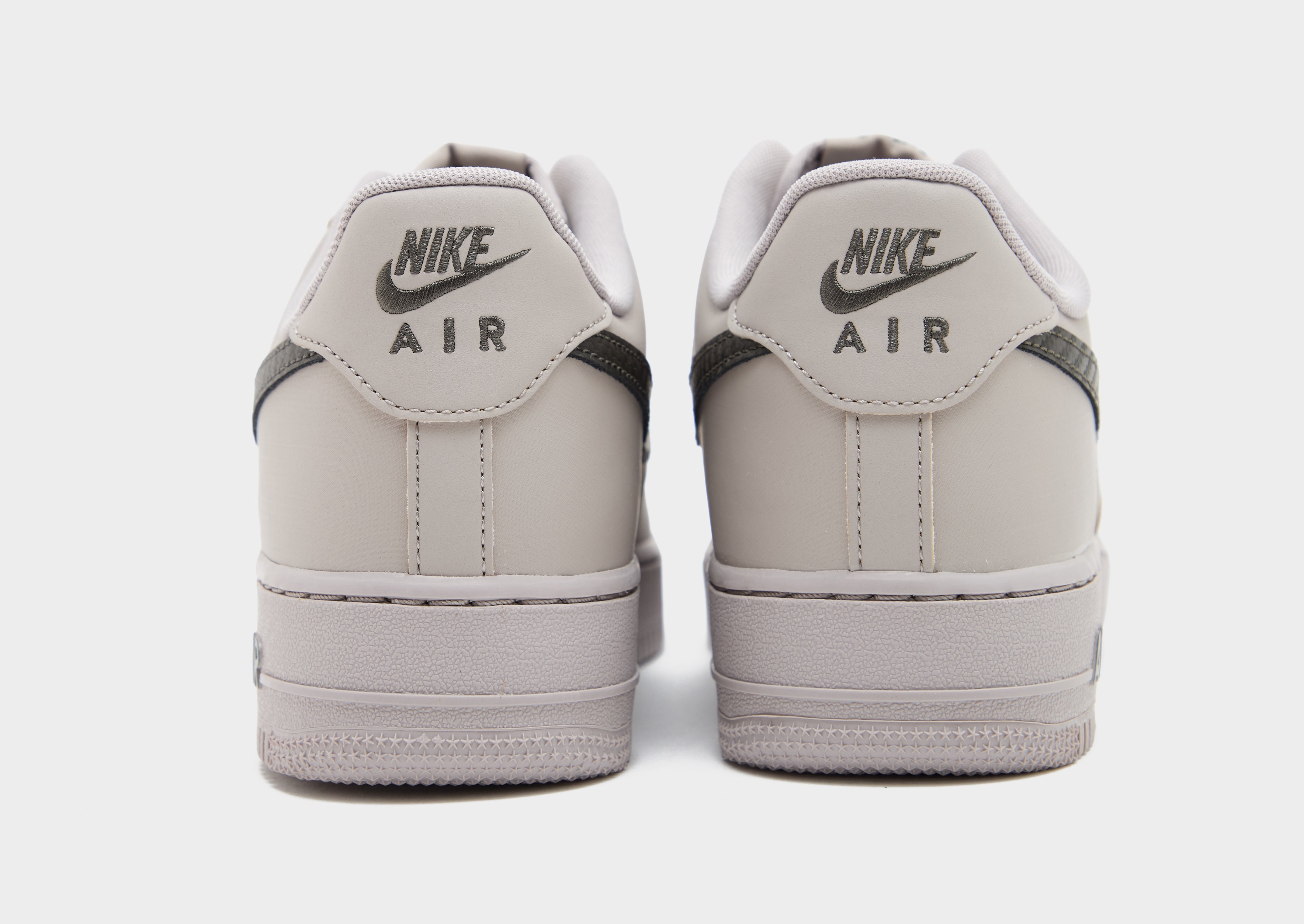 Nike Air Force 1 Low