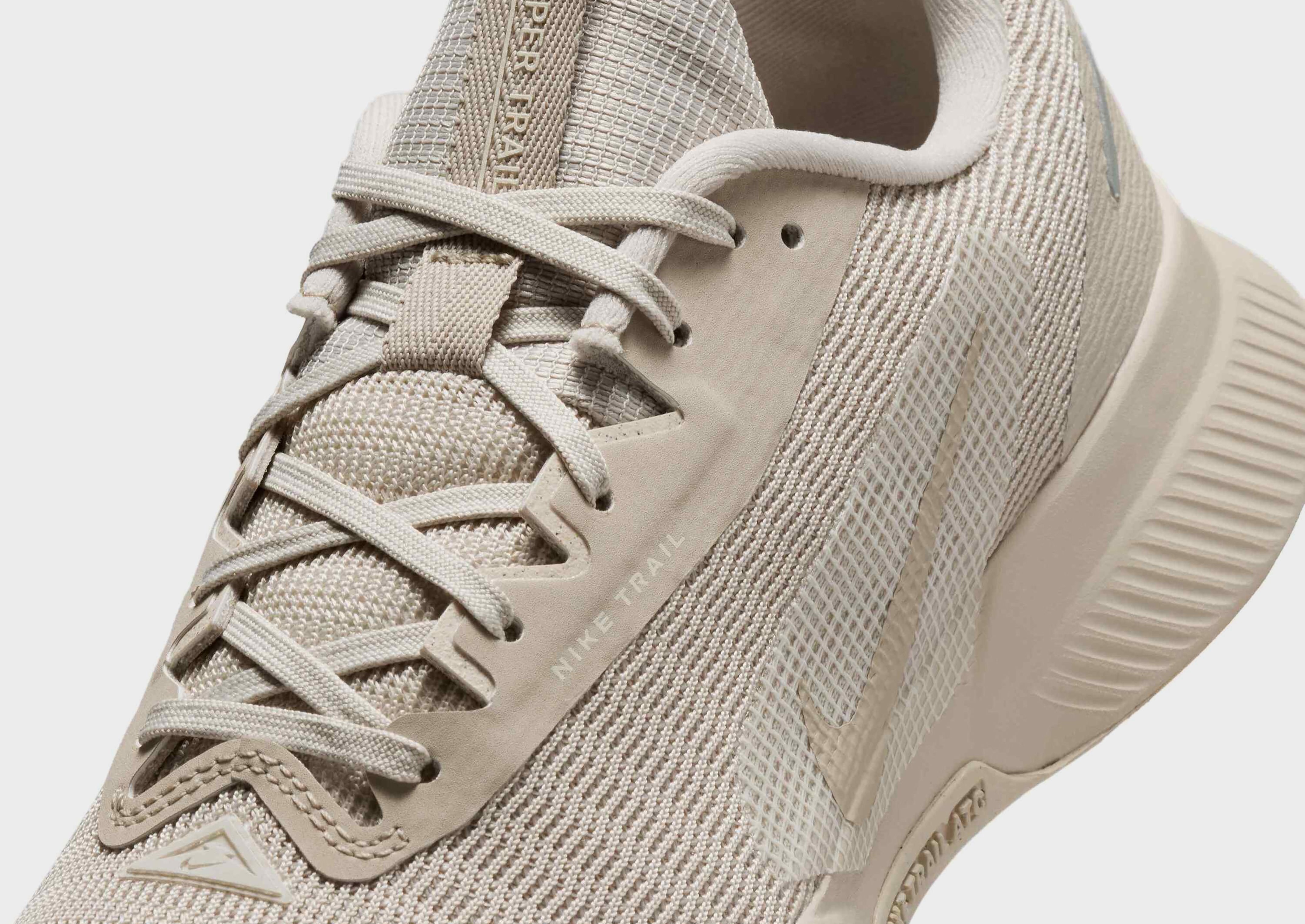 Nike WOMEN'S TRAIL-RUNNING