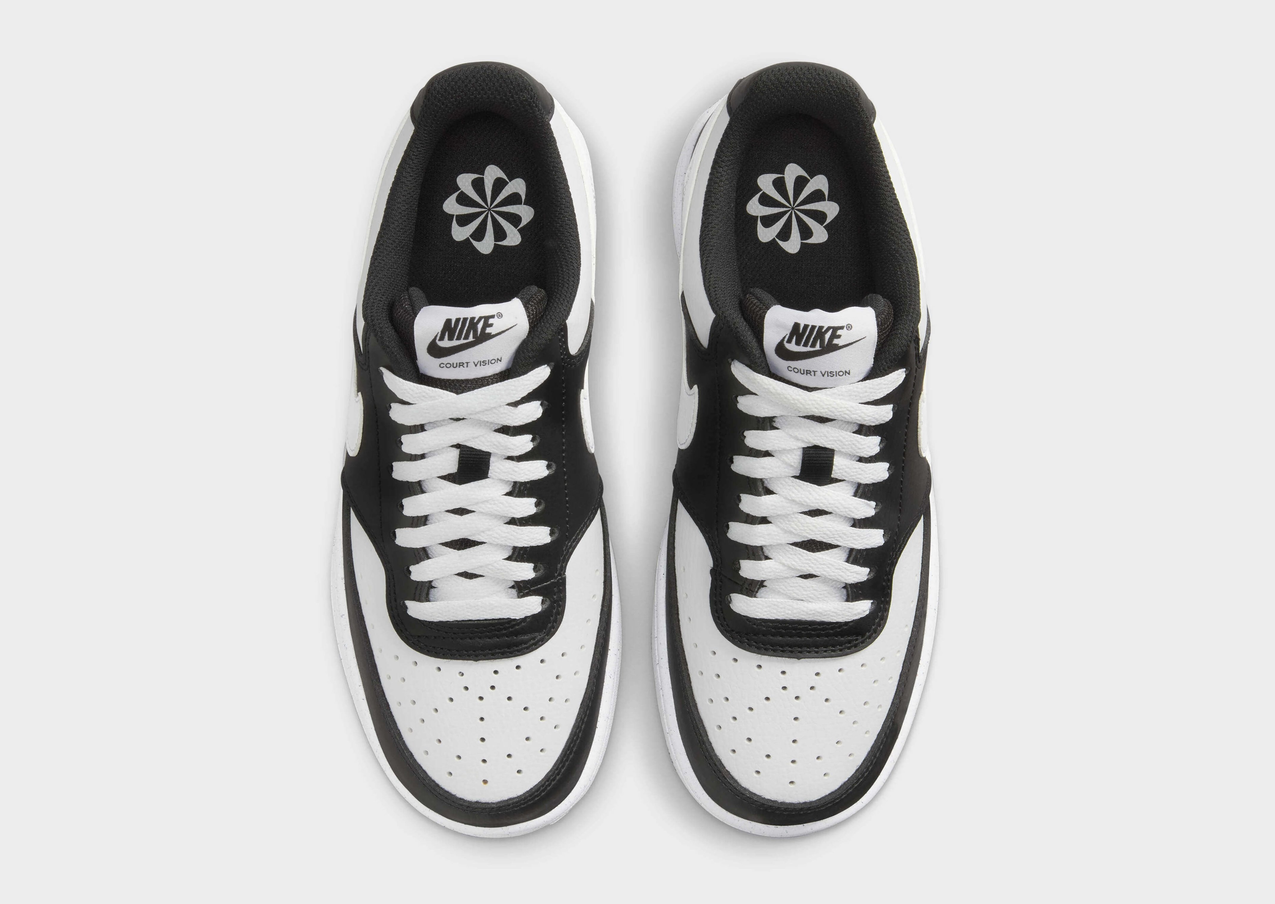 Nike WOMEN'S SHOES COURT