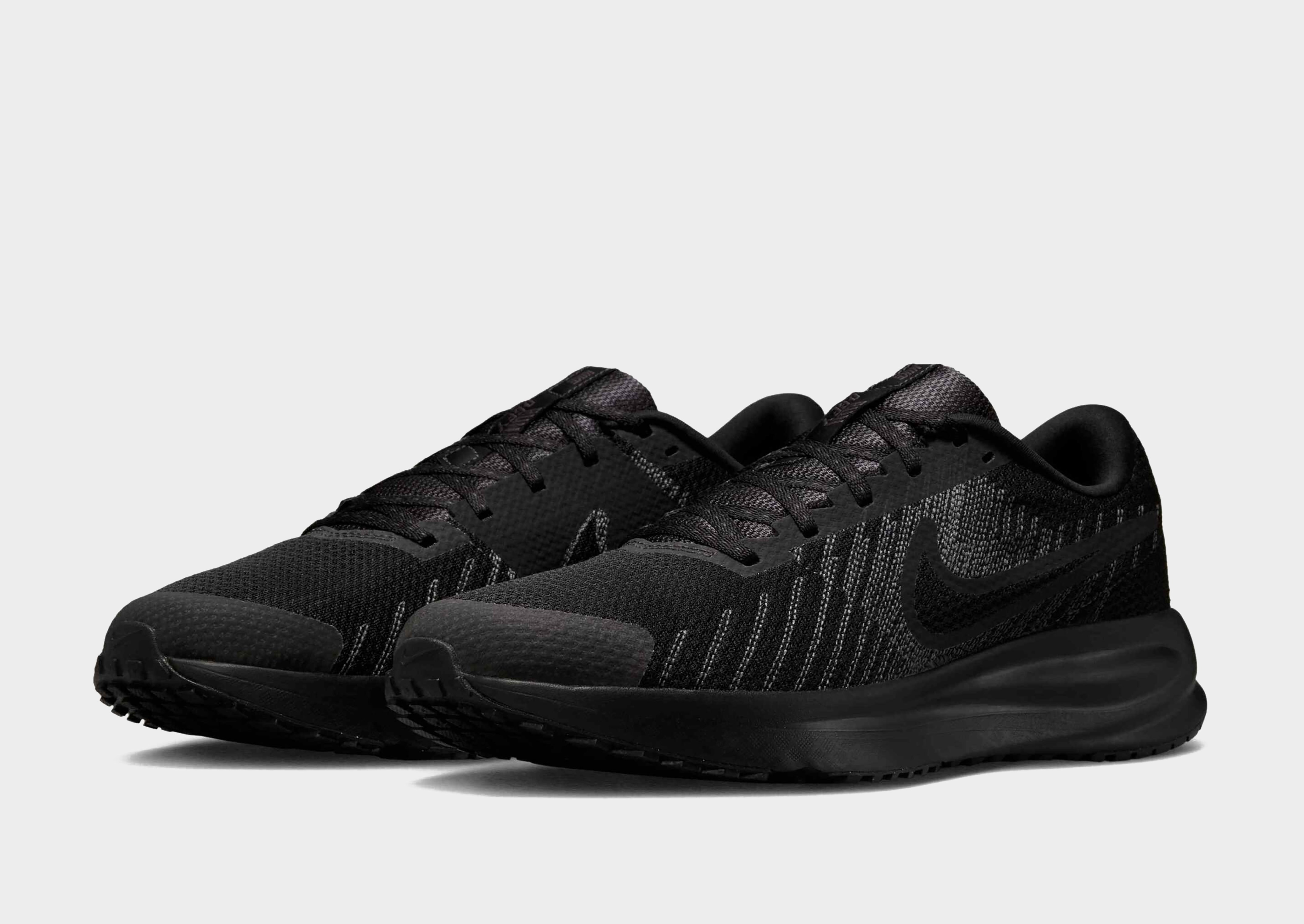 Nike Run Defy
