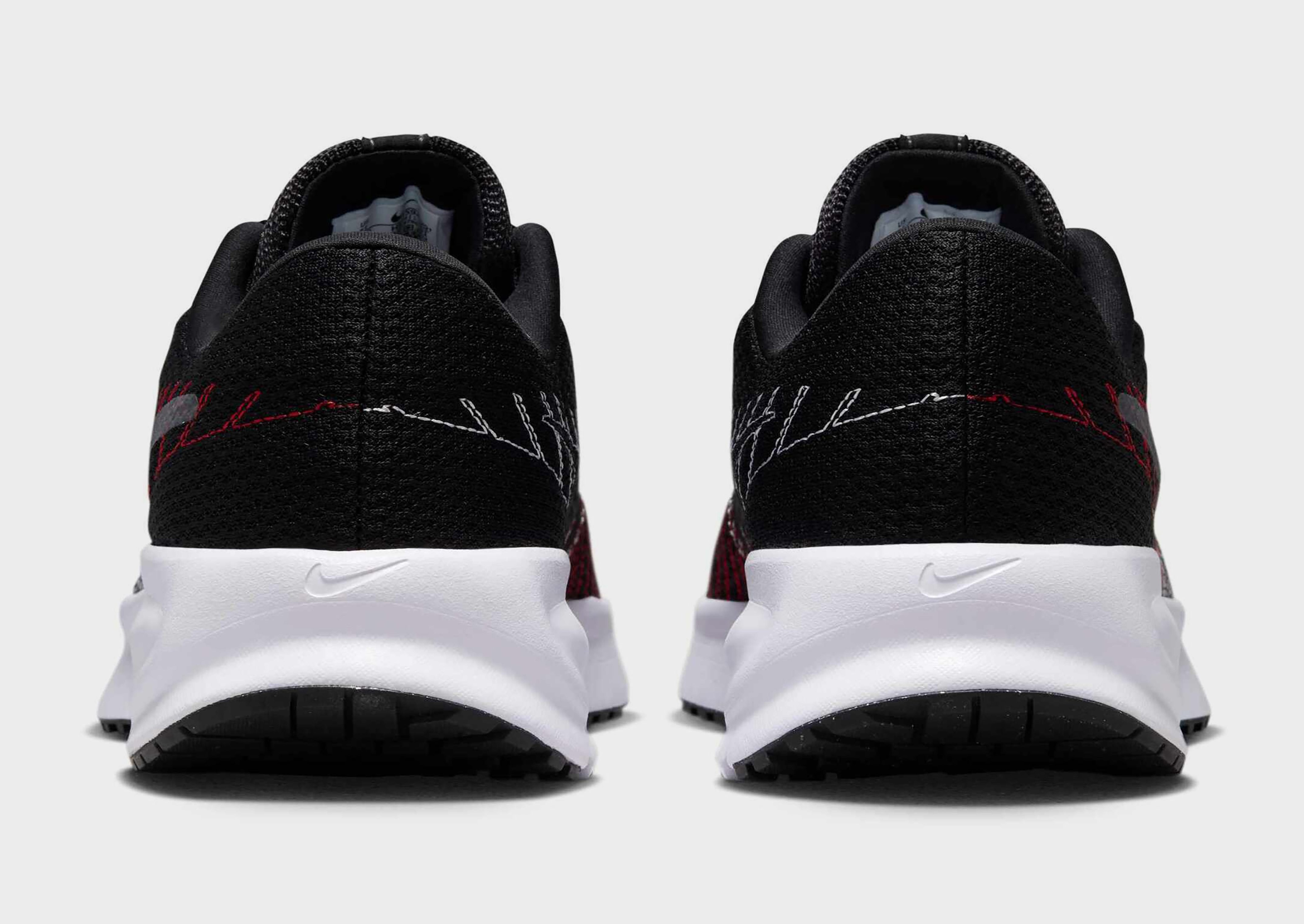 Nike Run Defy