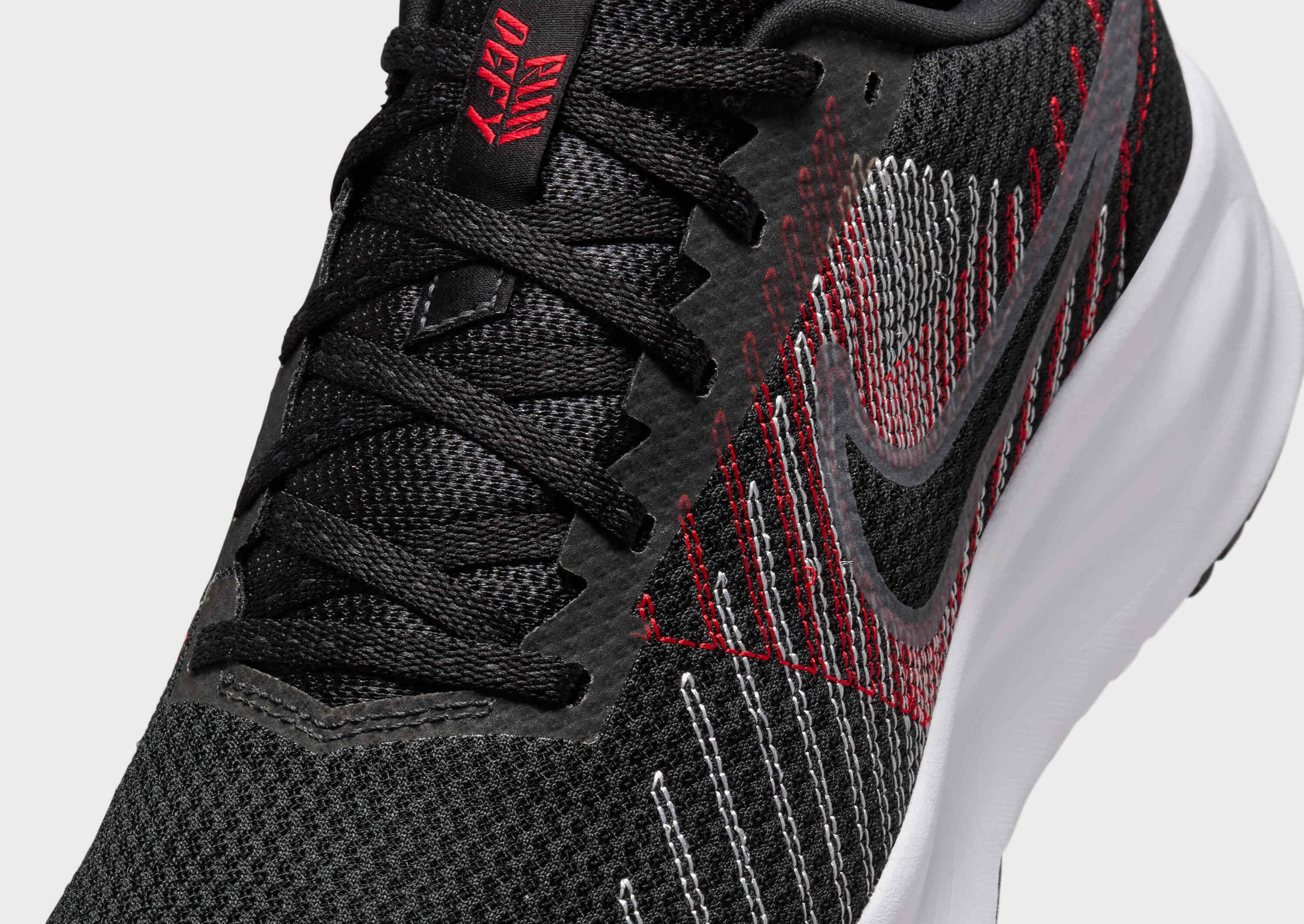 Nike Run Defy