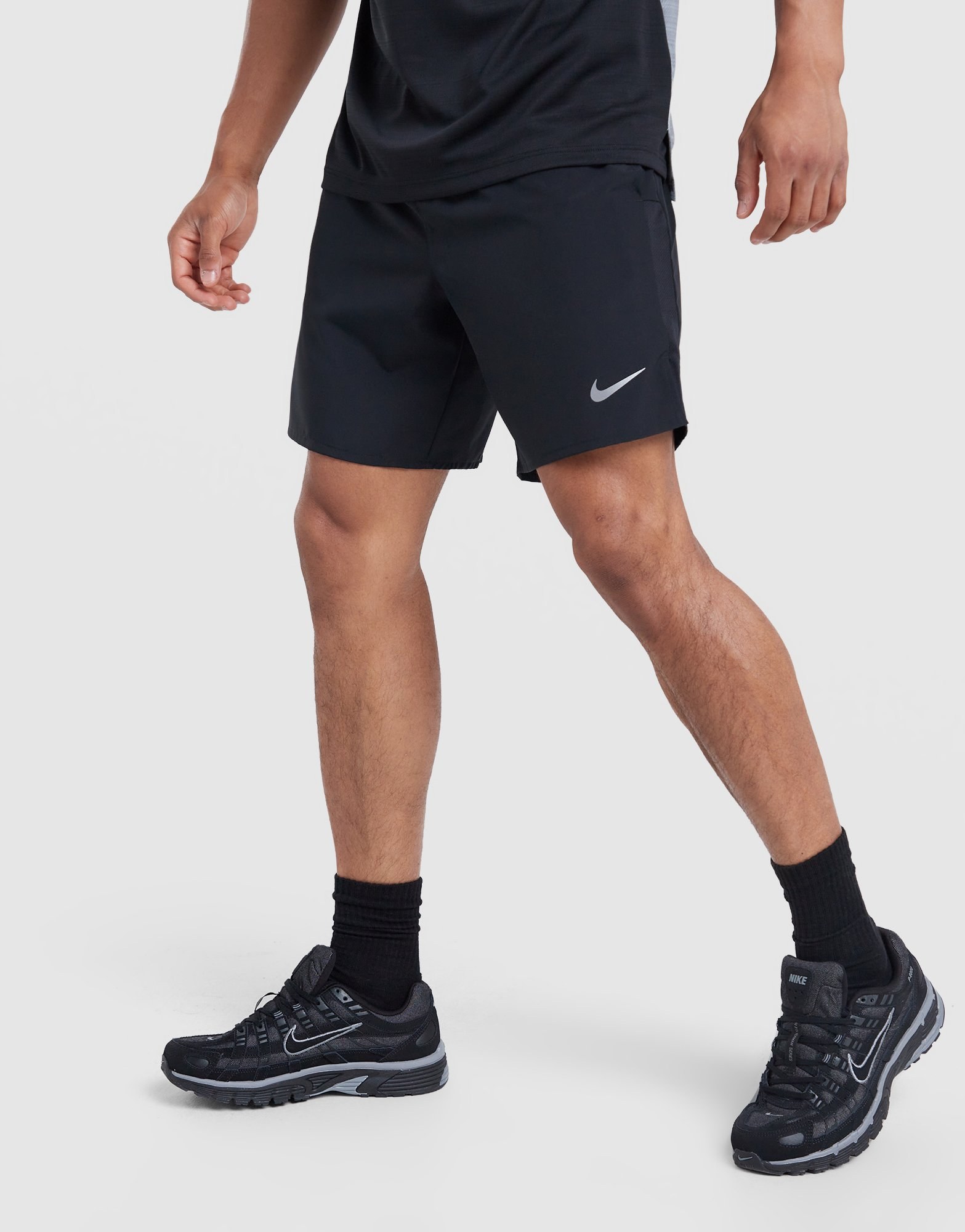 Nike Challenger 7 Unlined Shorts