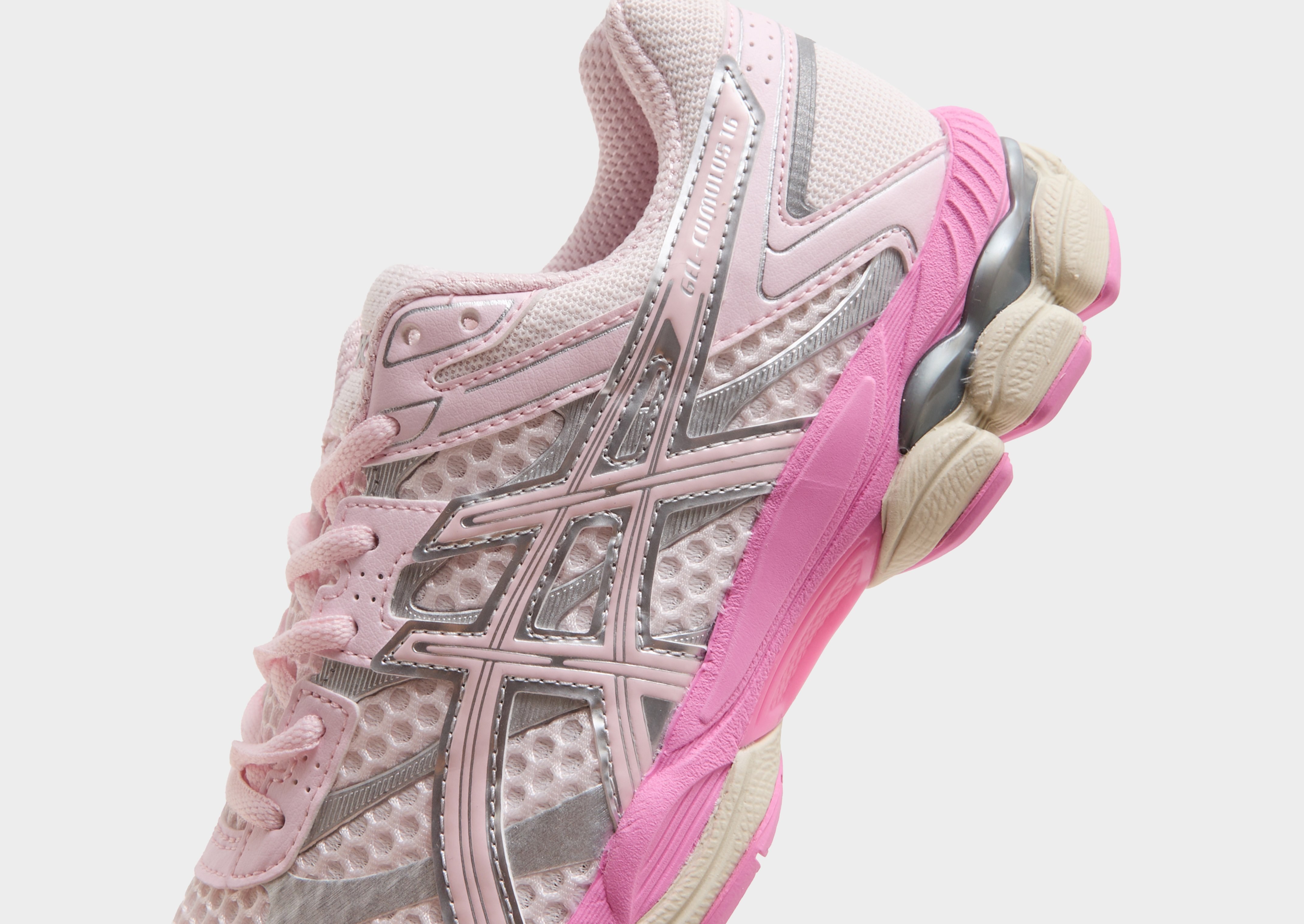 ASICS GEL-CUMULUS 16 Damen