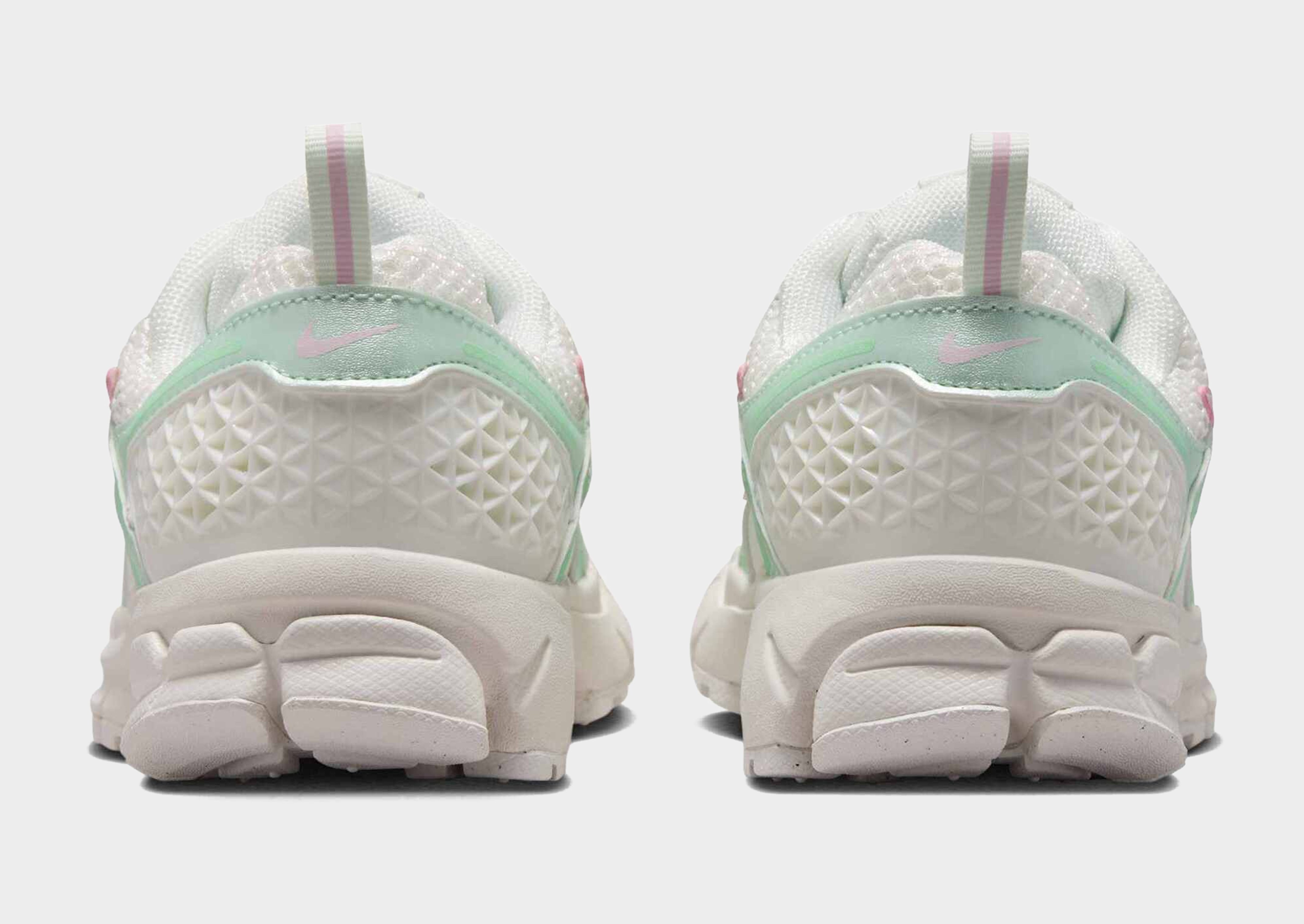 Nike ZOOM VOMERO 5 JUNIOR