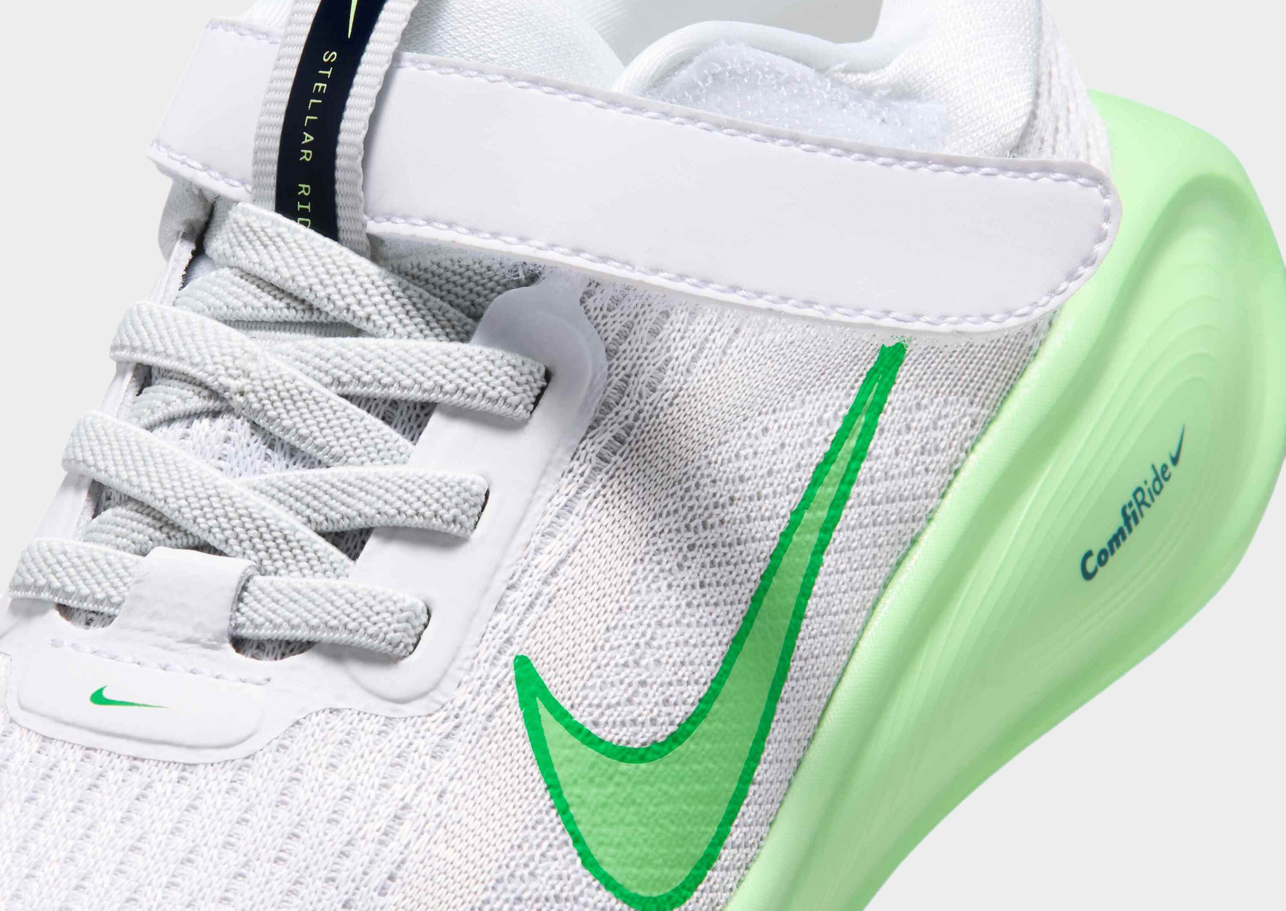 Nike YOUNGER KIDS' SHOES