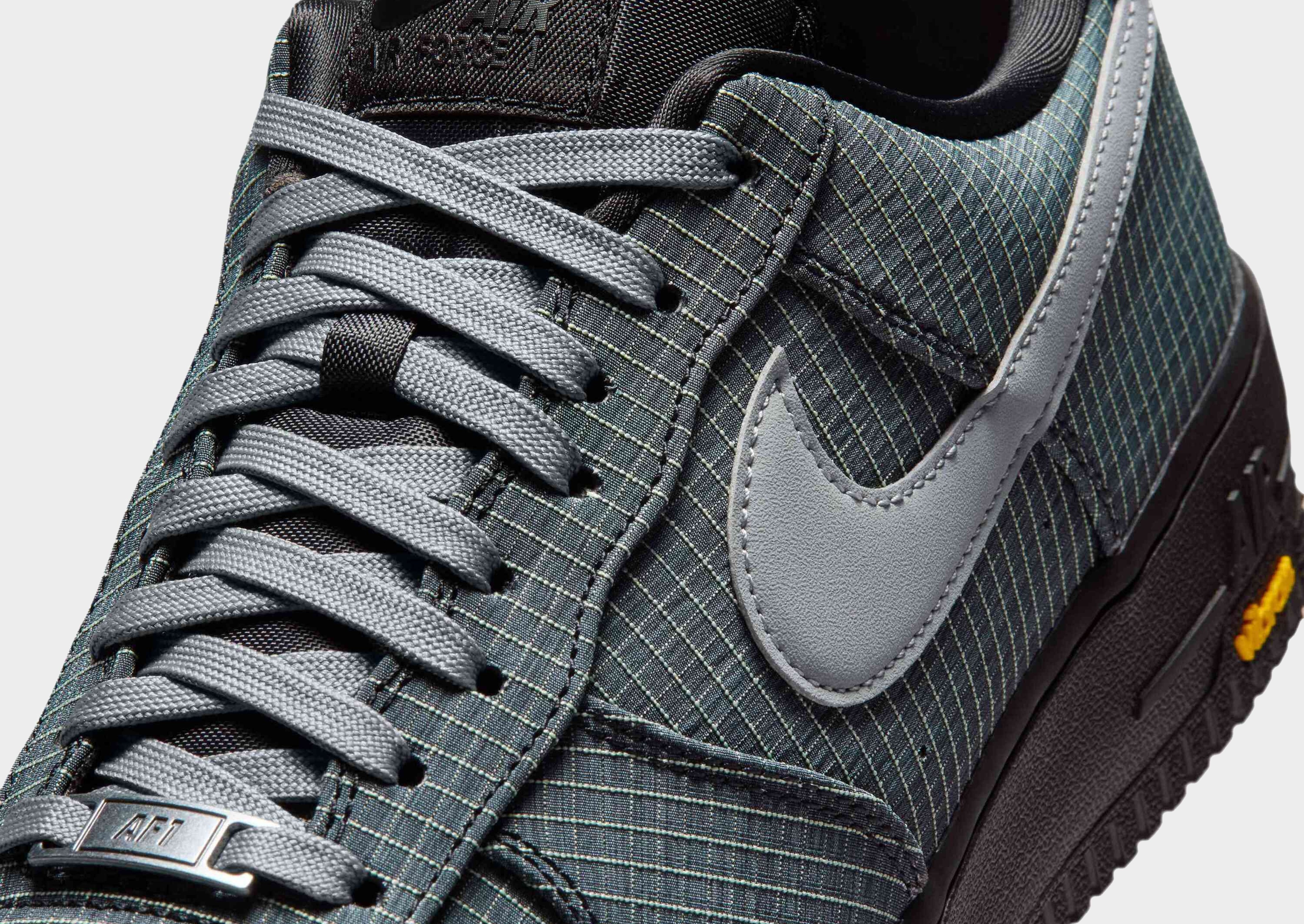 Nike Air Force 1 Vibram