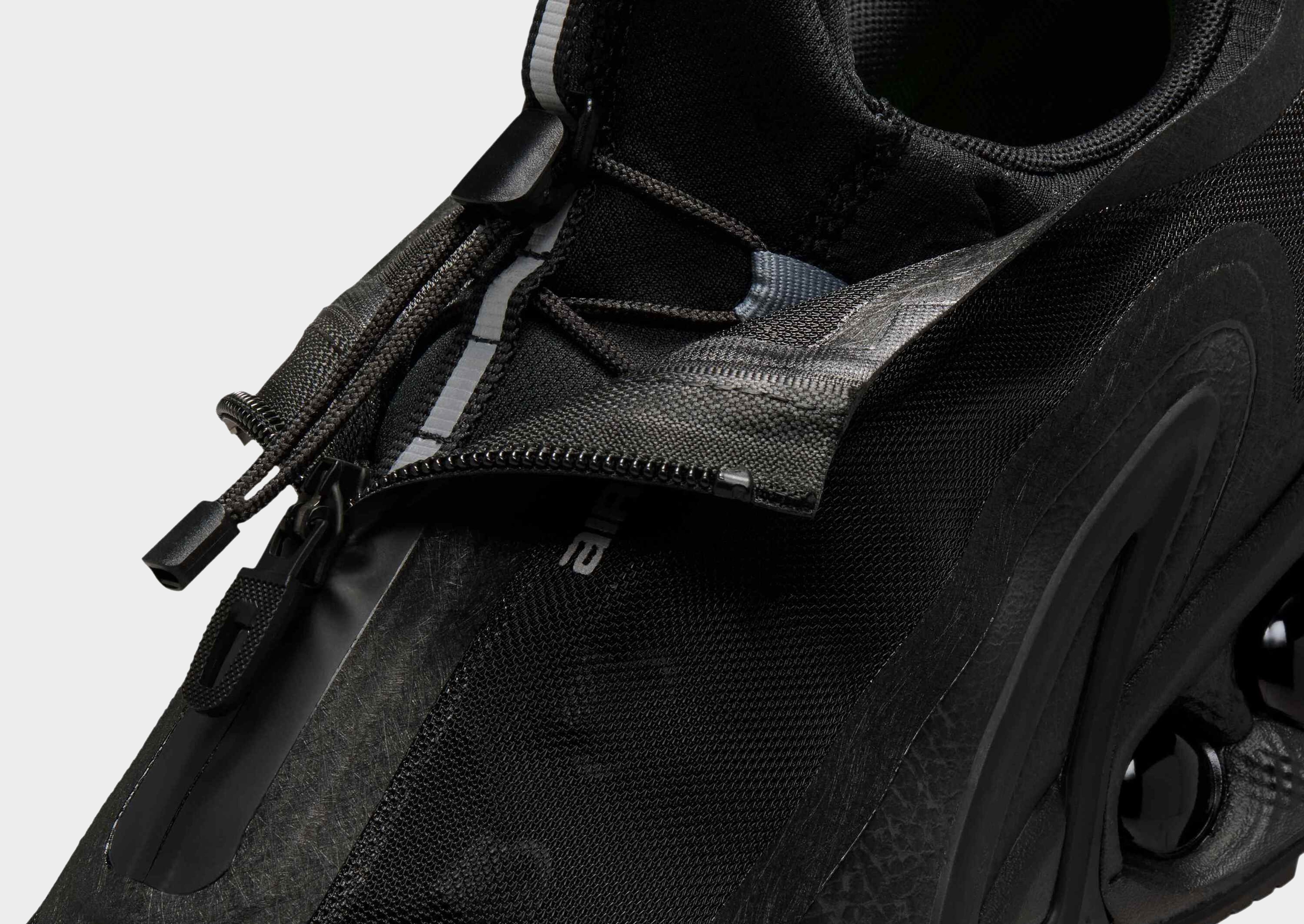 Nike MEN'S SHOES AIR MAX DN