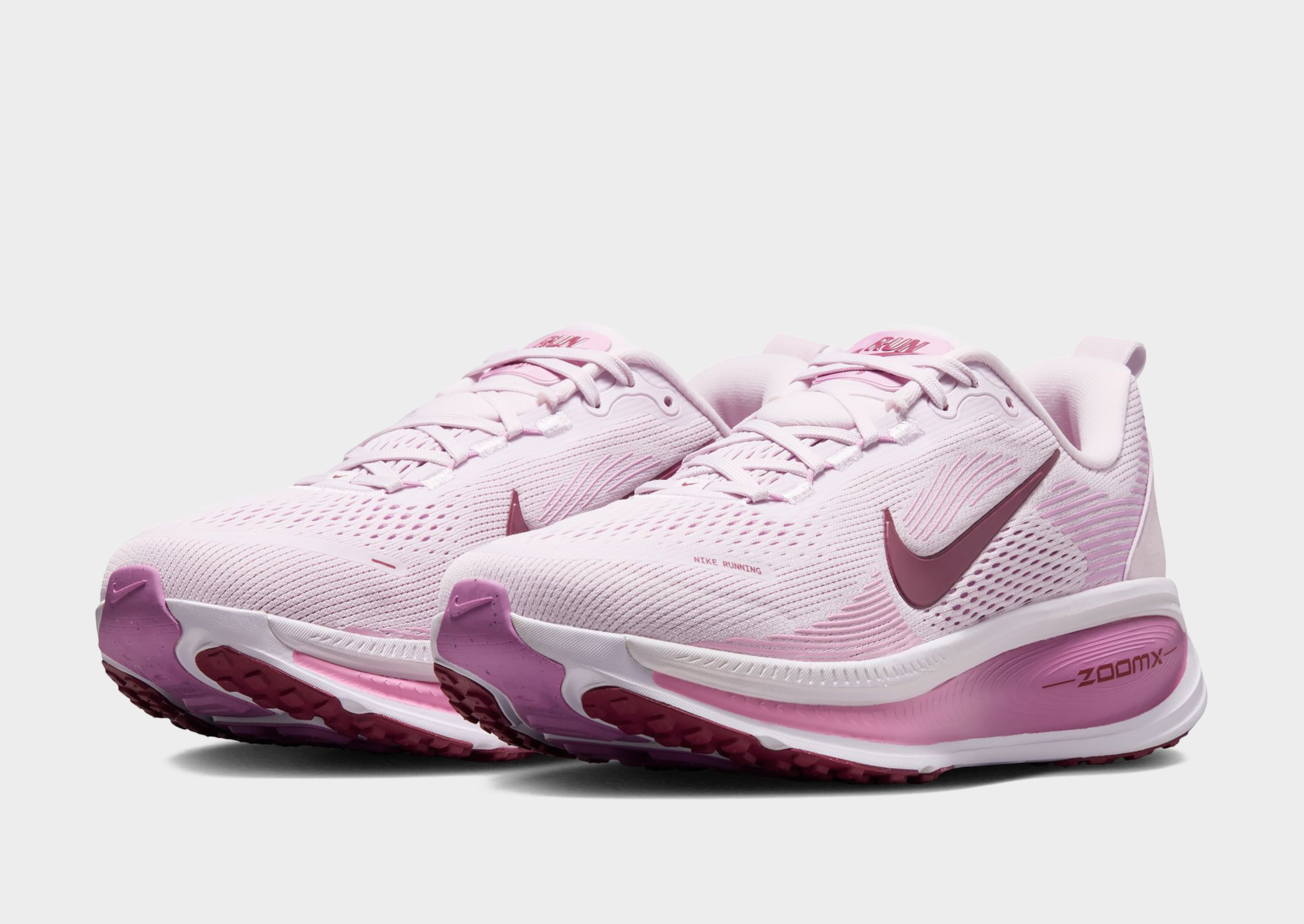 Nike NK W VOMERO 18