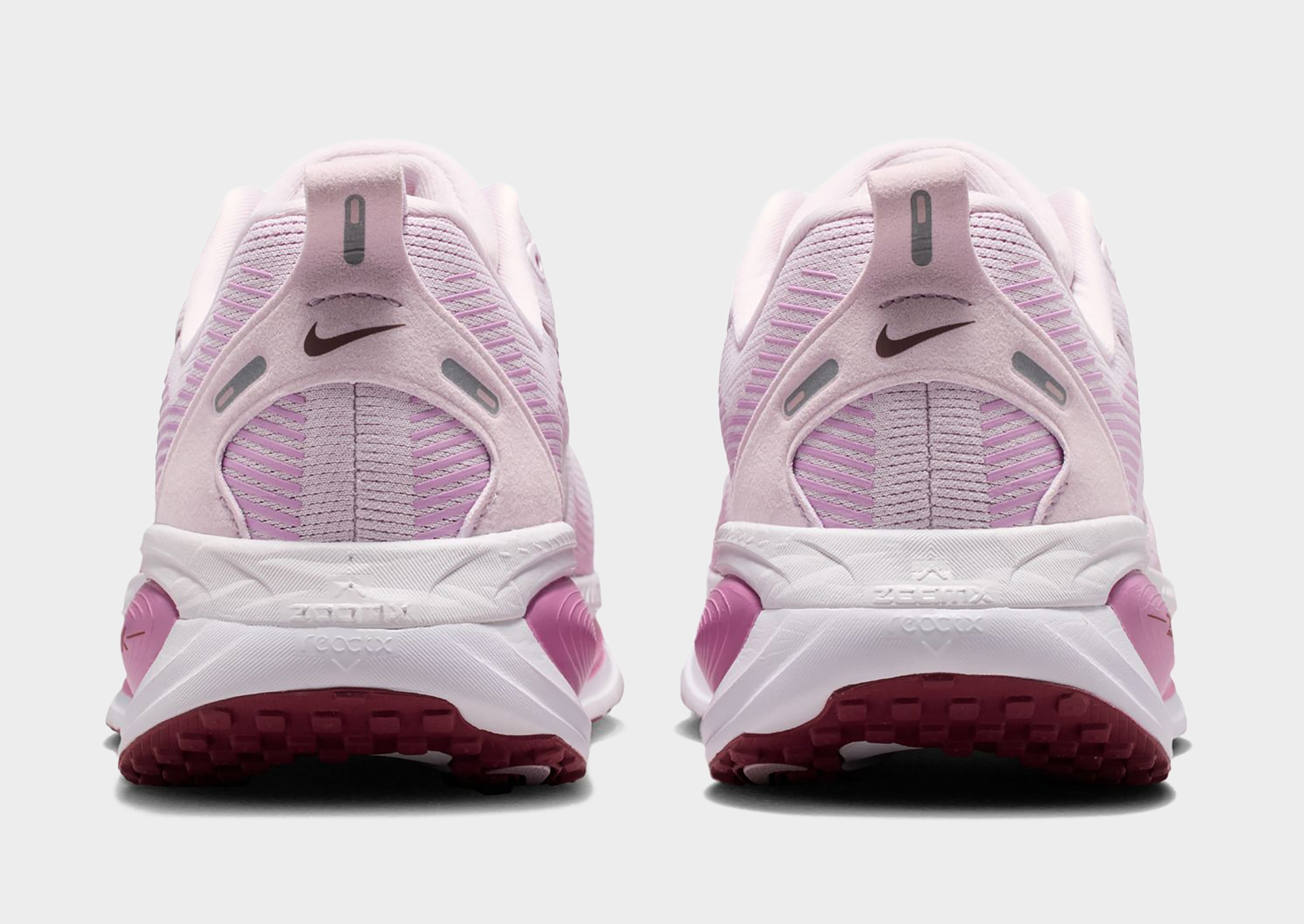 Nike NK W VOMERO 18