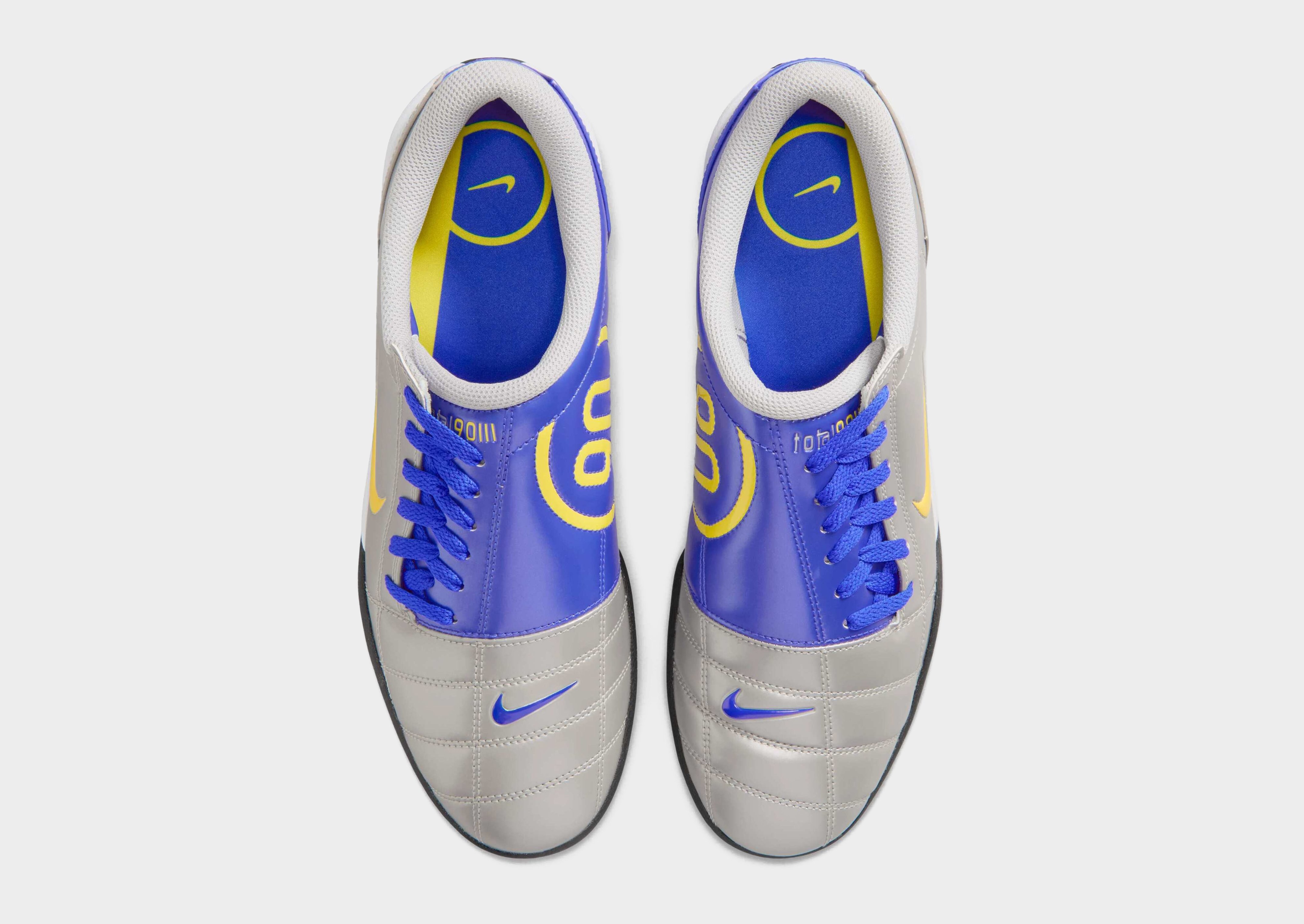Nike Total 90