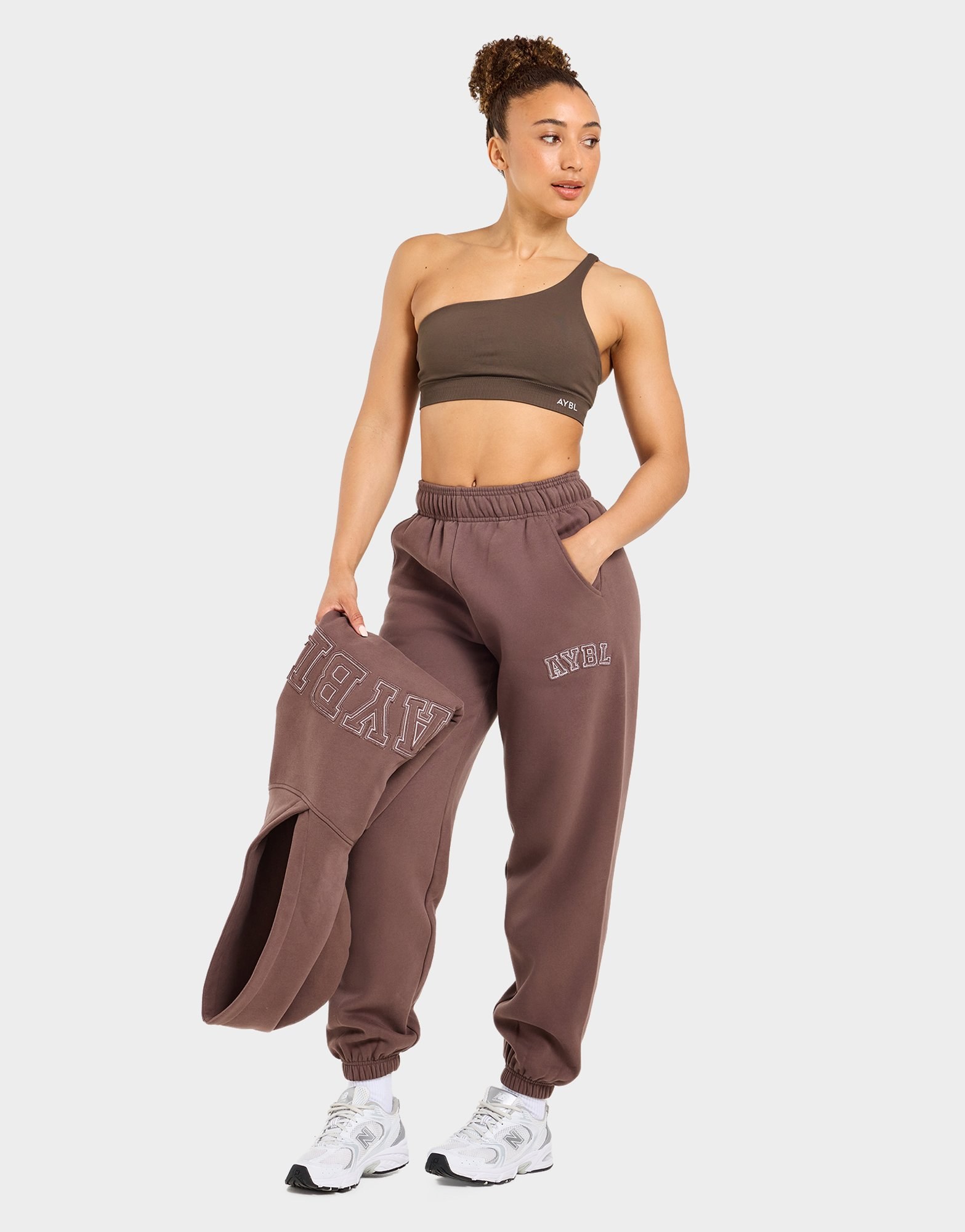 AYBL Varsity Applique Cuffed Jogginghose