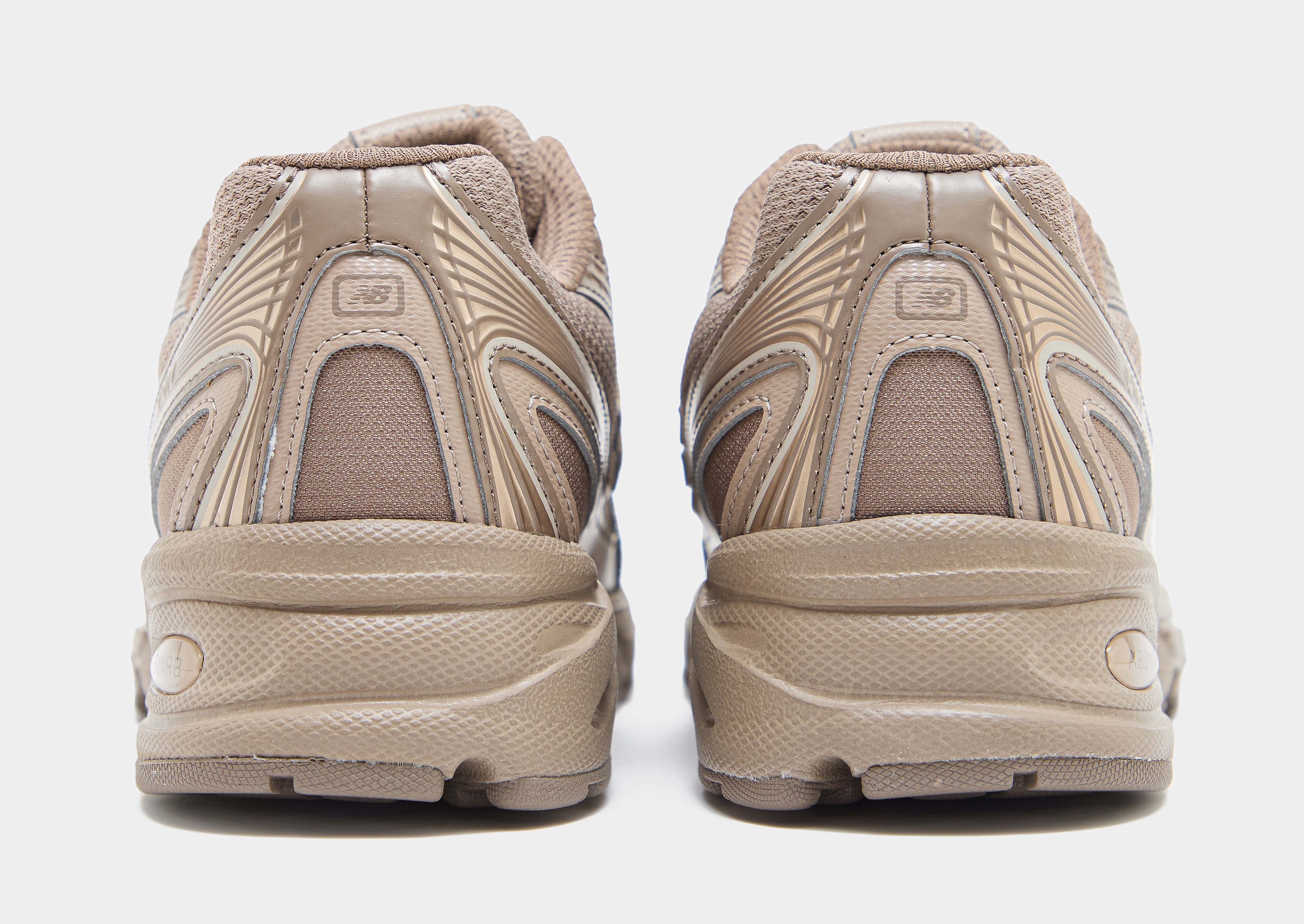 New Balance 740 Women's