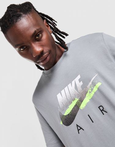 Nike DNA Remix T-Shirt