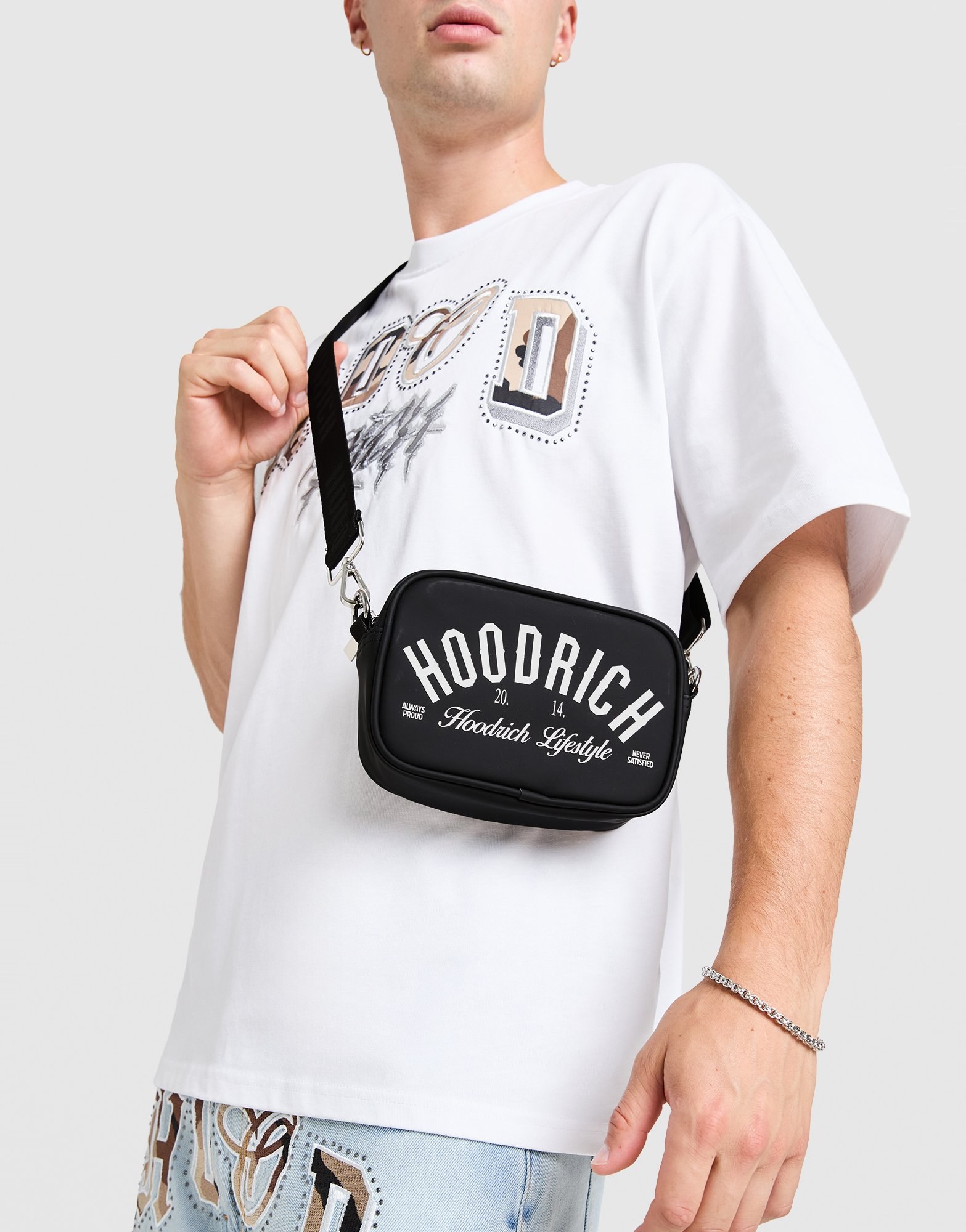 Hoodrich FYR Script Umhängetasche
