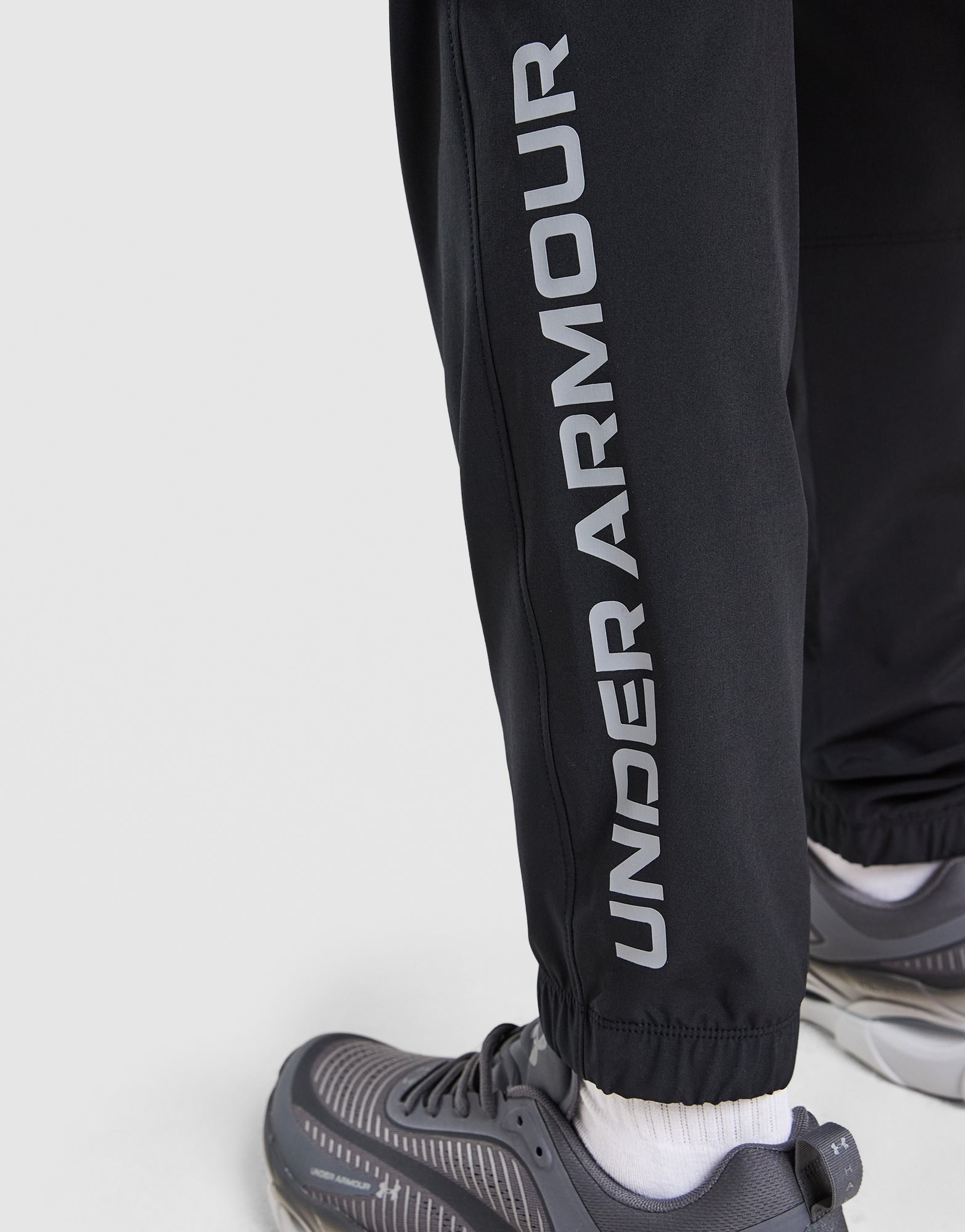 Under Armour Tech Utility Woven Hose