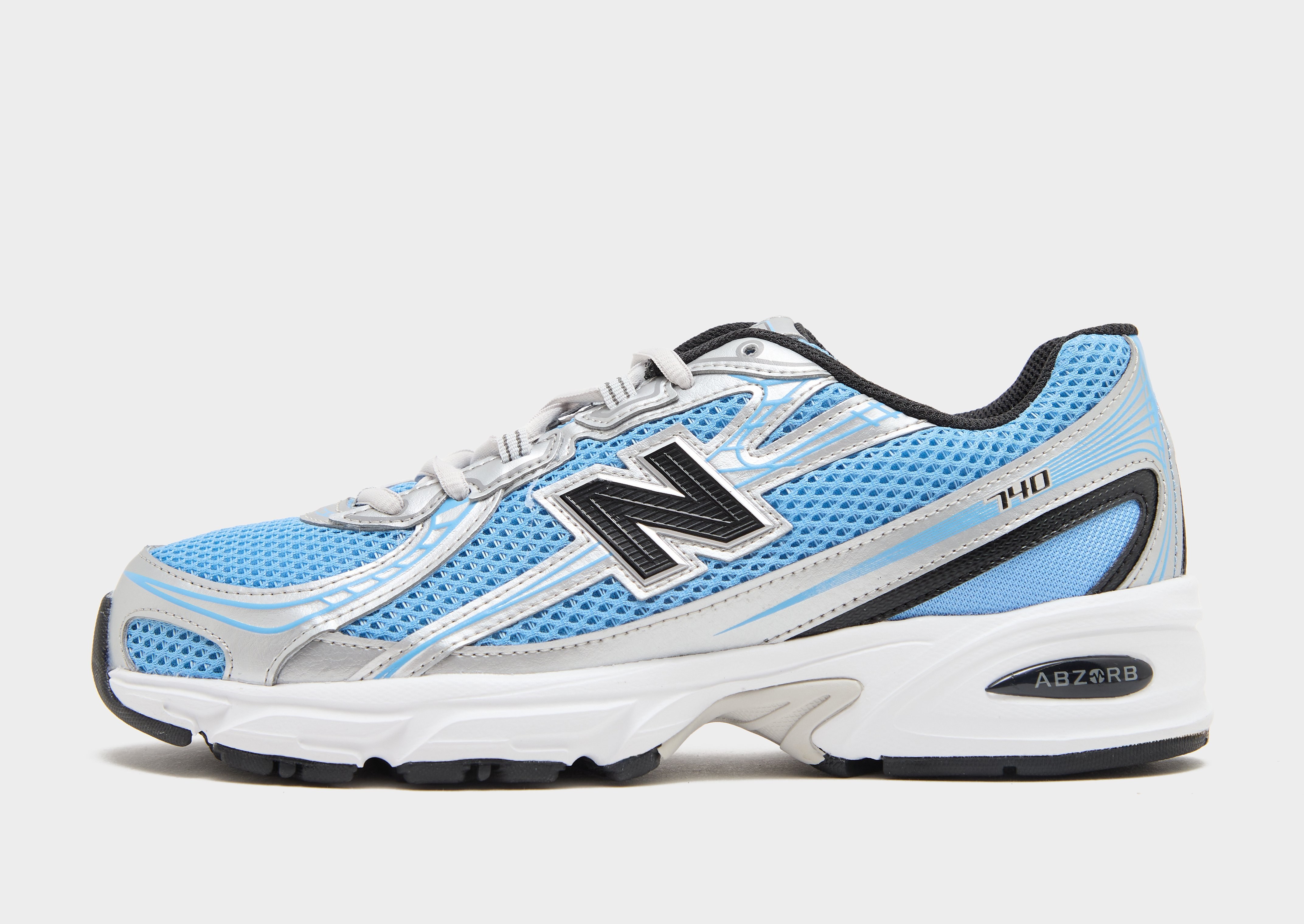 New Balance 740
