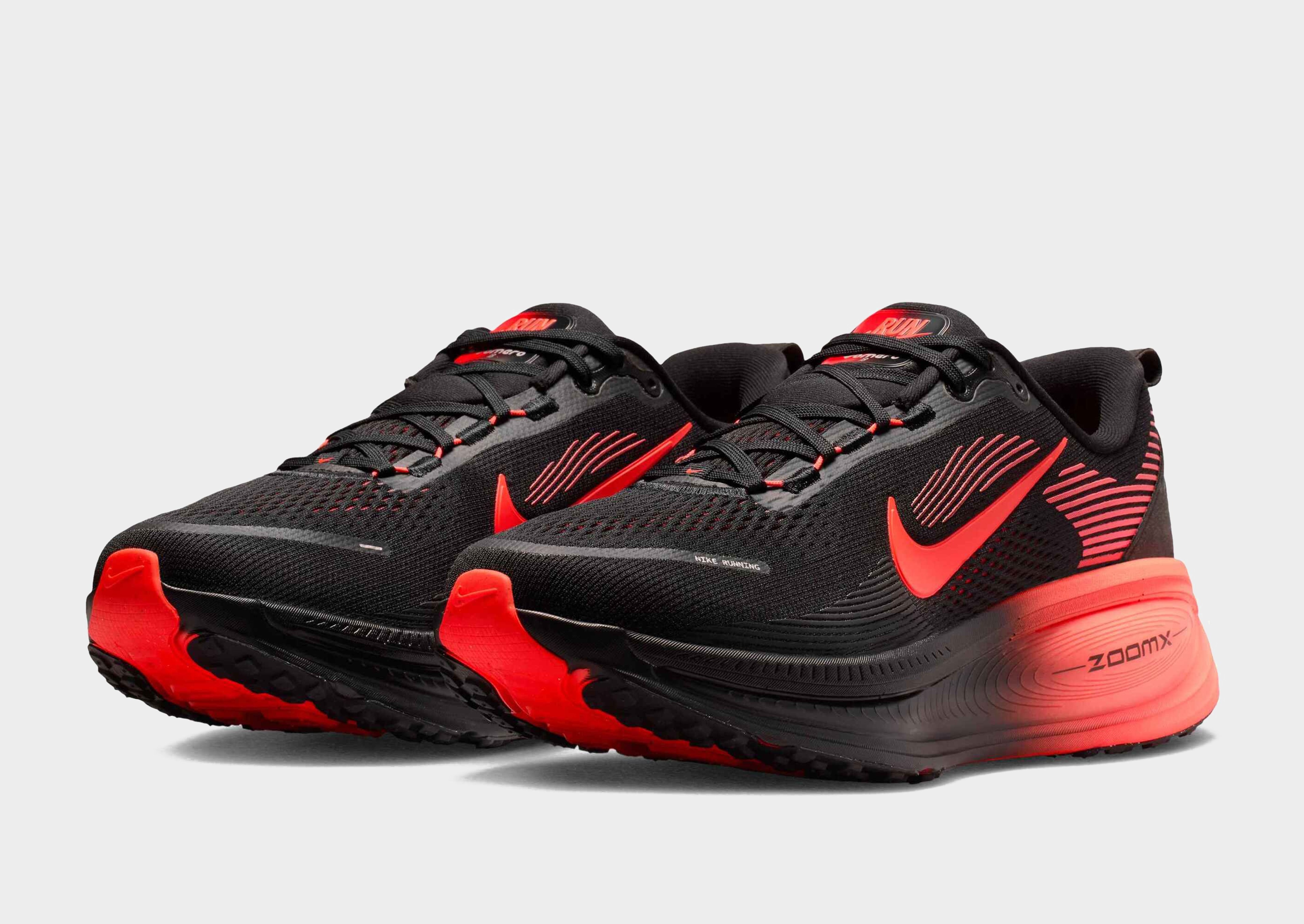 Nike Straßenlaufschuh (Herren) Vomero 18