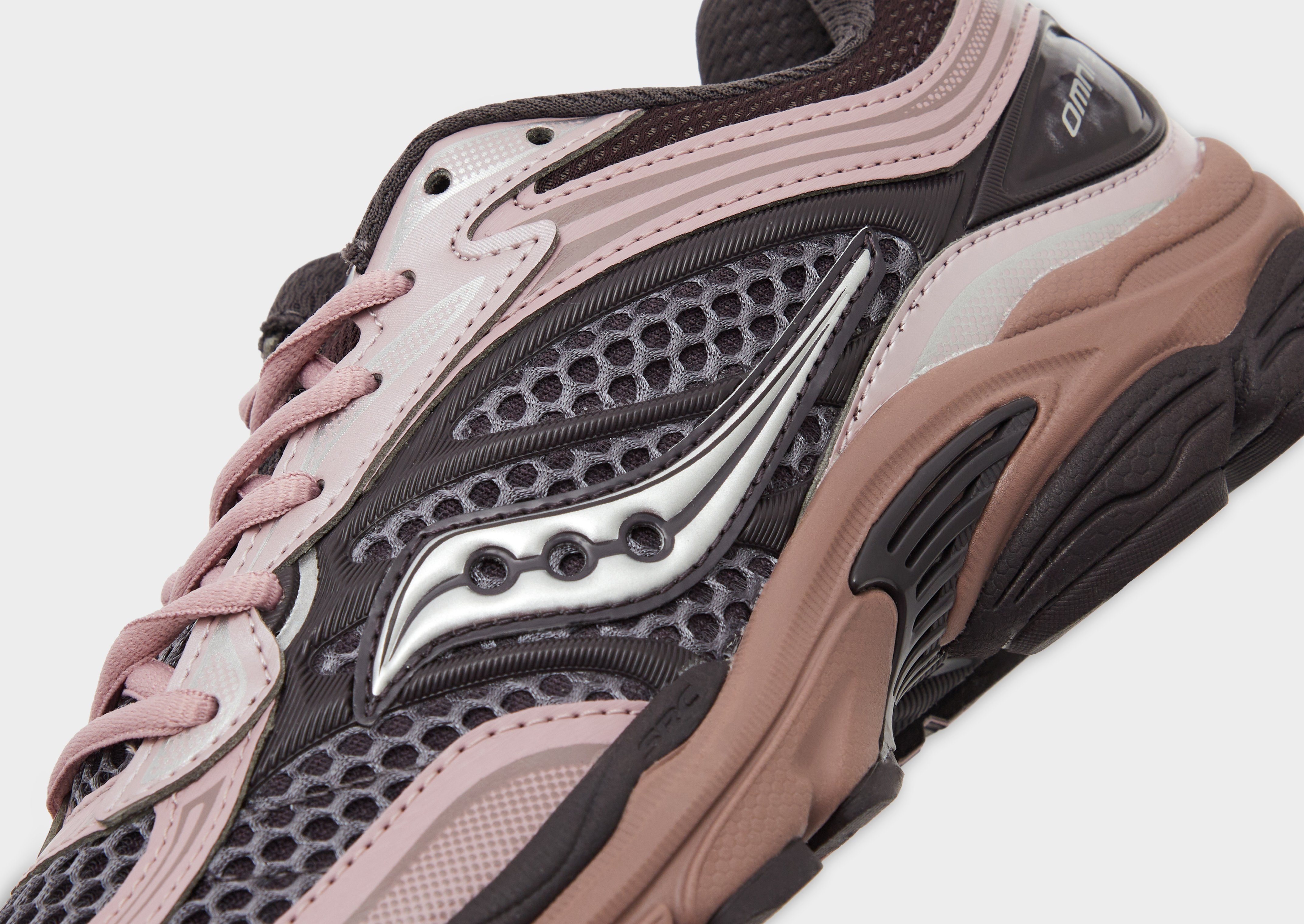 Saucony ProGrid Omni 9 Women's