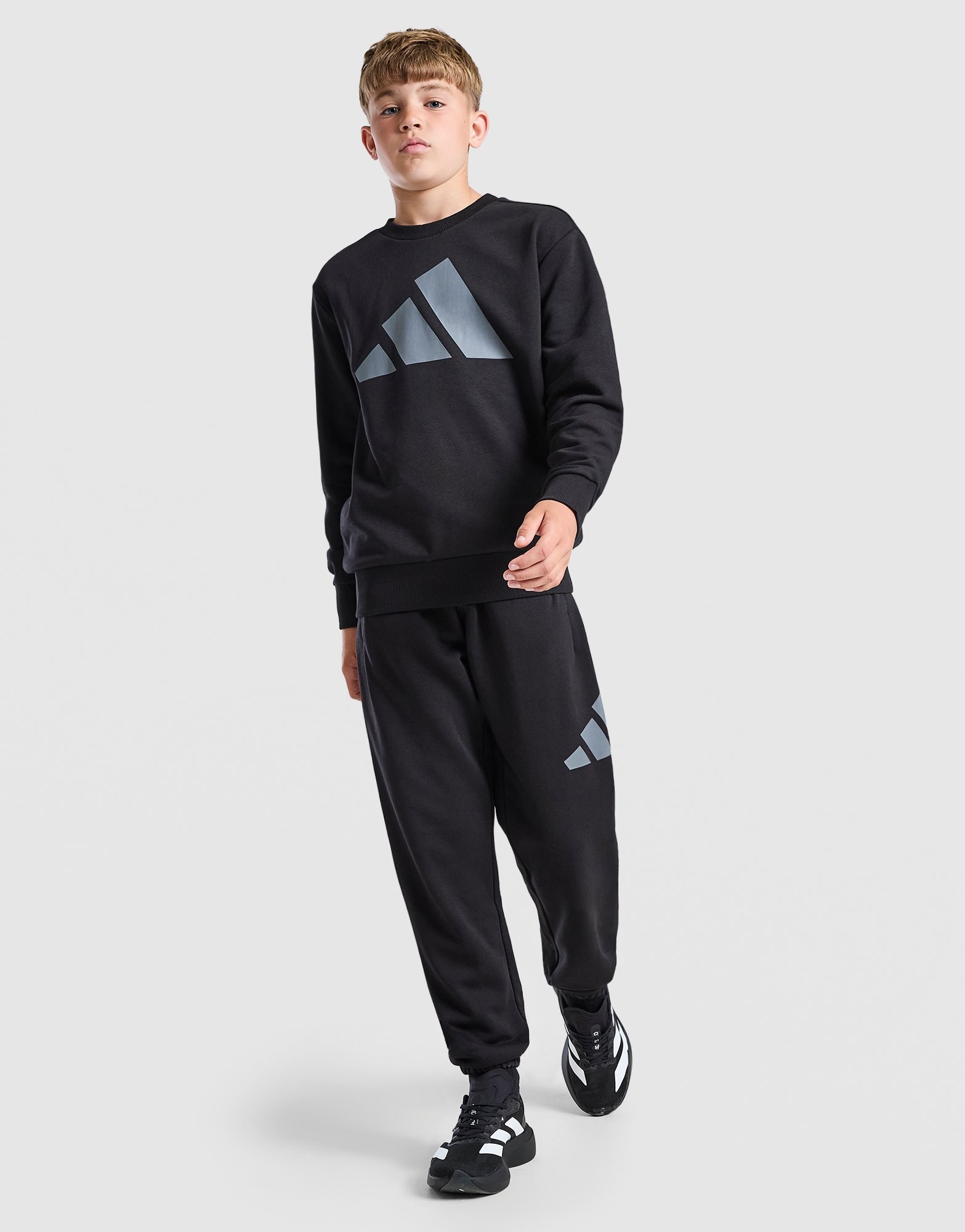 adidas Badge Of Sport Large Logo Trainingsanzug Kinder
