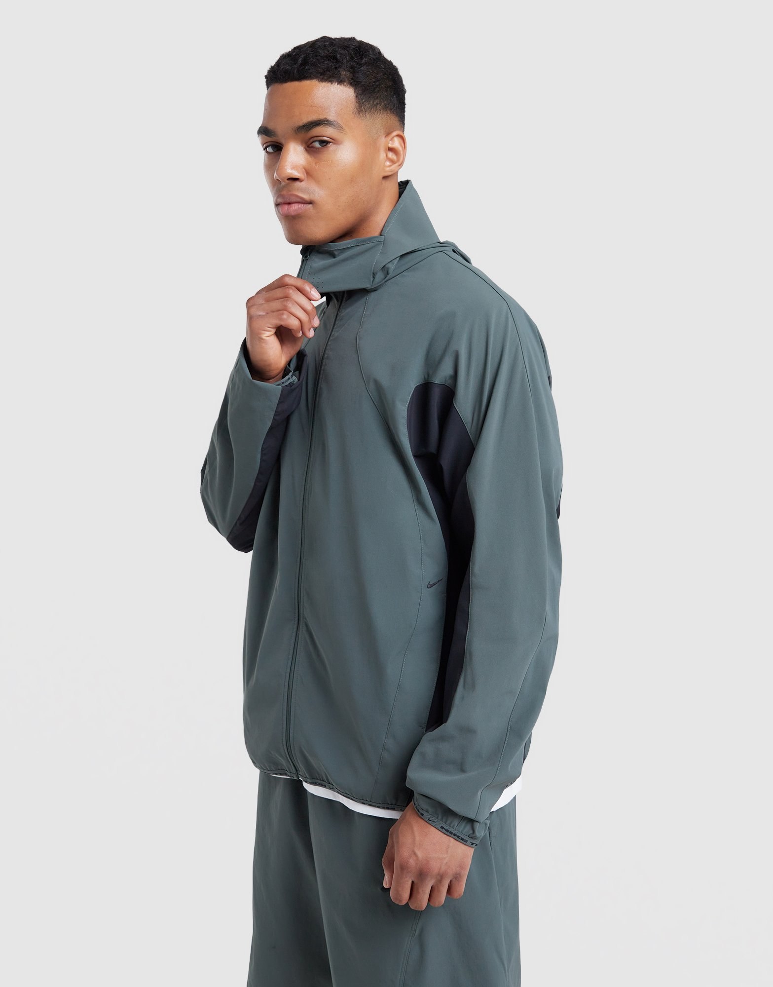 Nike Tech Helios Full Zip Jacket