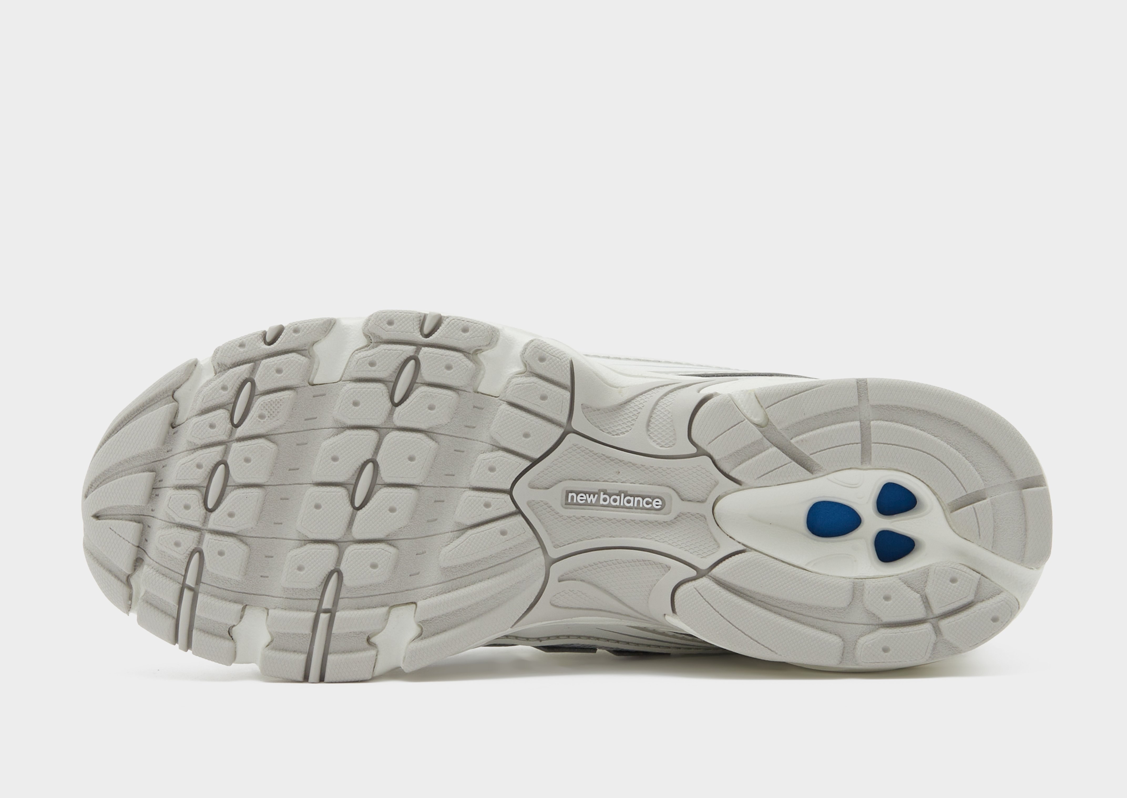 New Balance 740 Damen