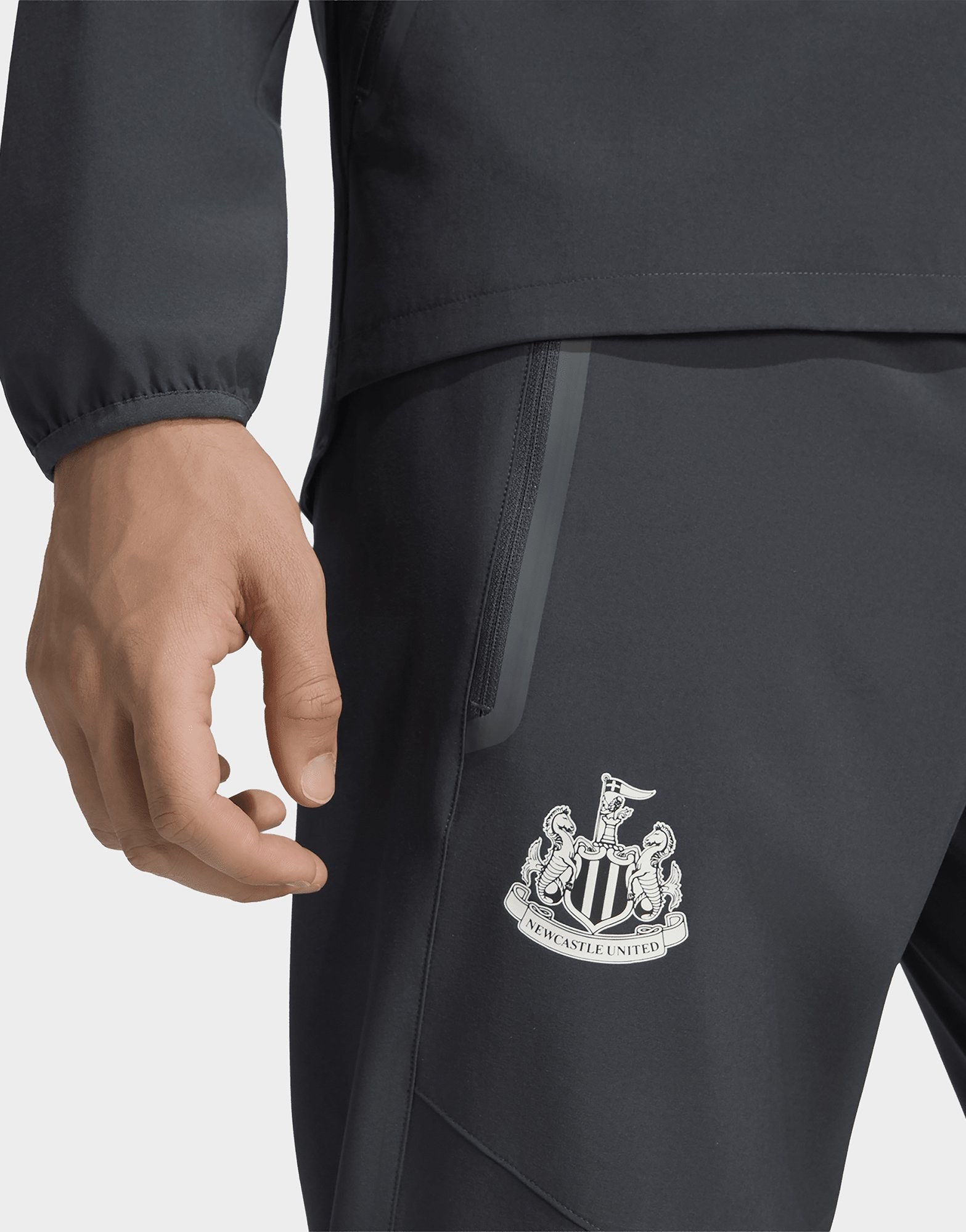 adidas Newcastle United Tiro Travel Hose