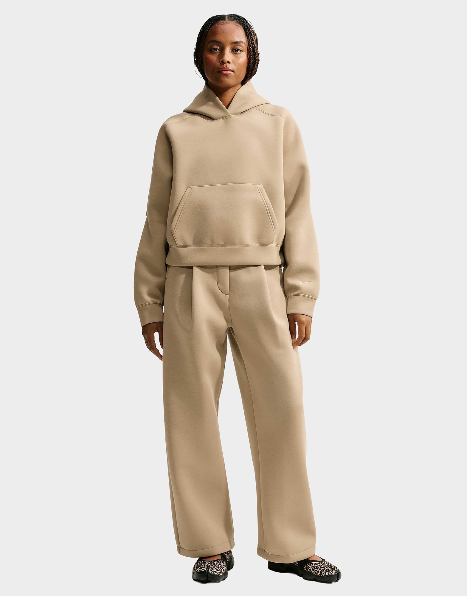 Nike WOMEN'S OVERSIZED
