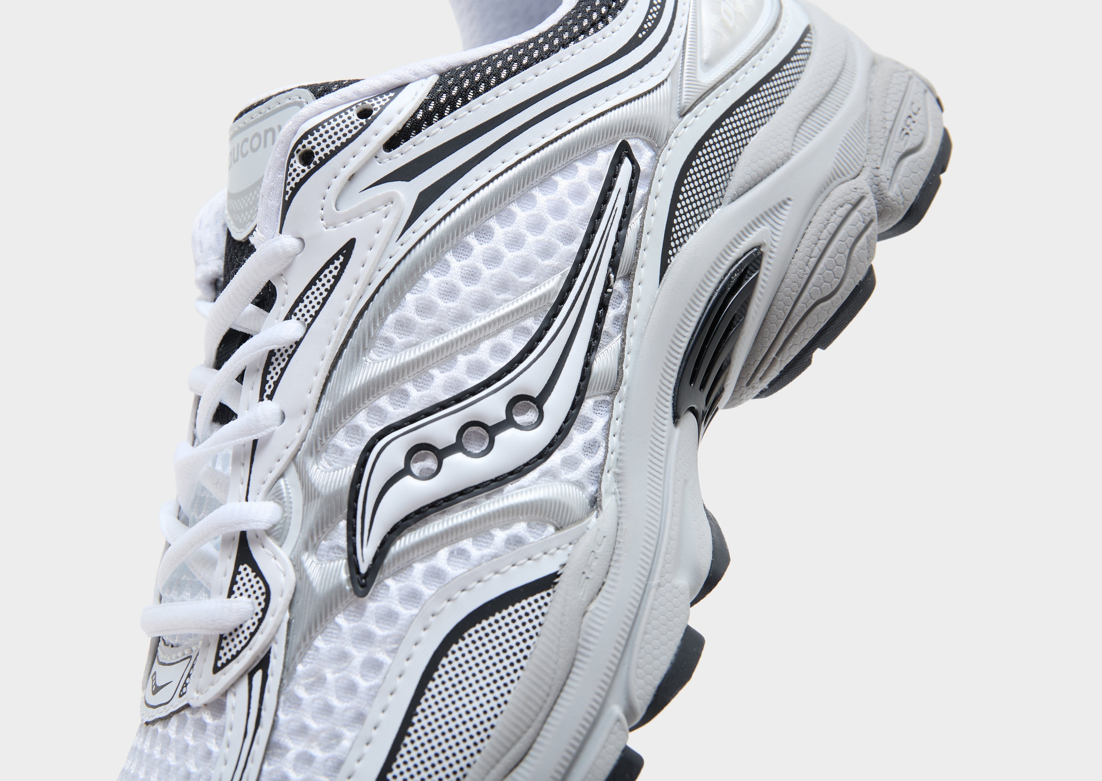 Saucony ProGrid Omni 9 Women's