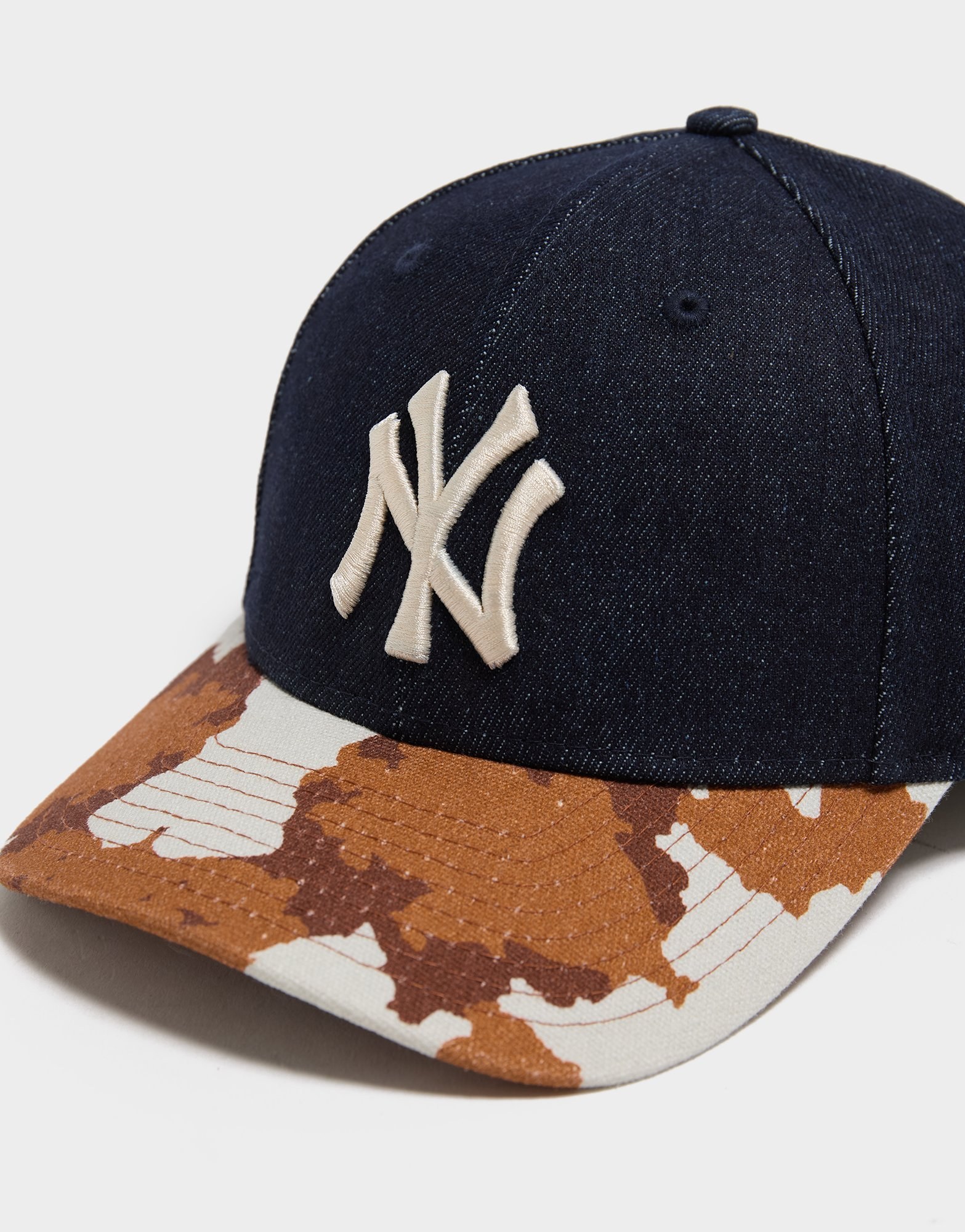 New Era MLB New York Yankees 9FORTY Cow Cap