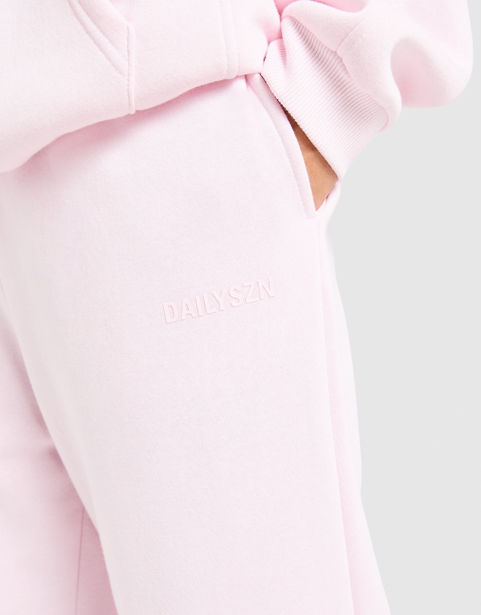 DAILYSZN Toasted Wide Leg Jogginghose