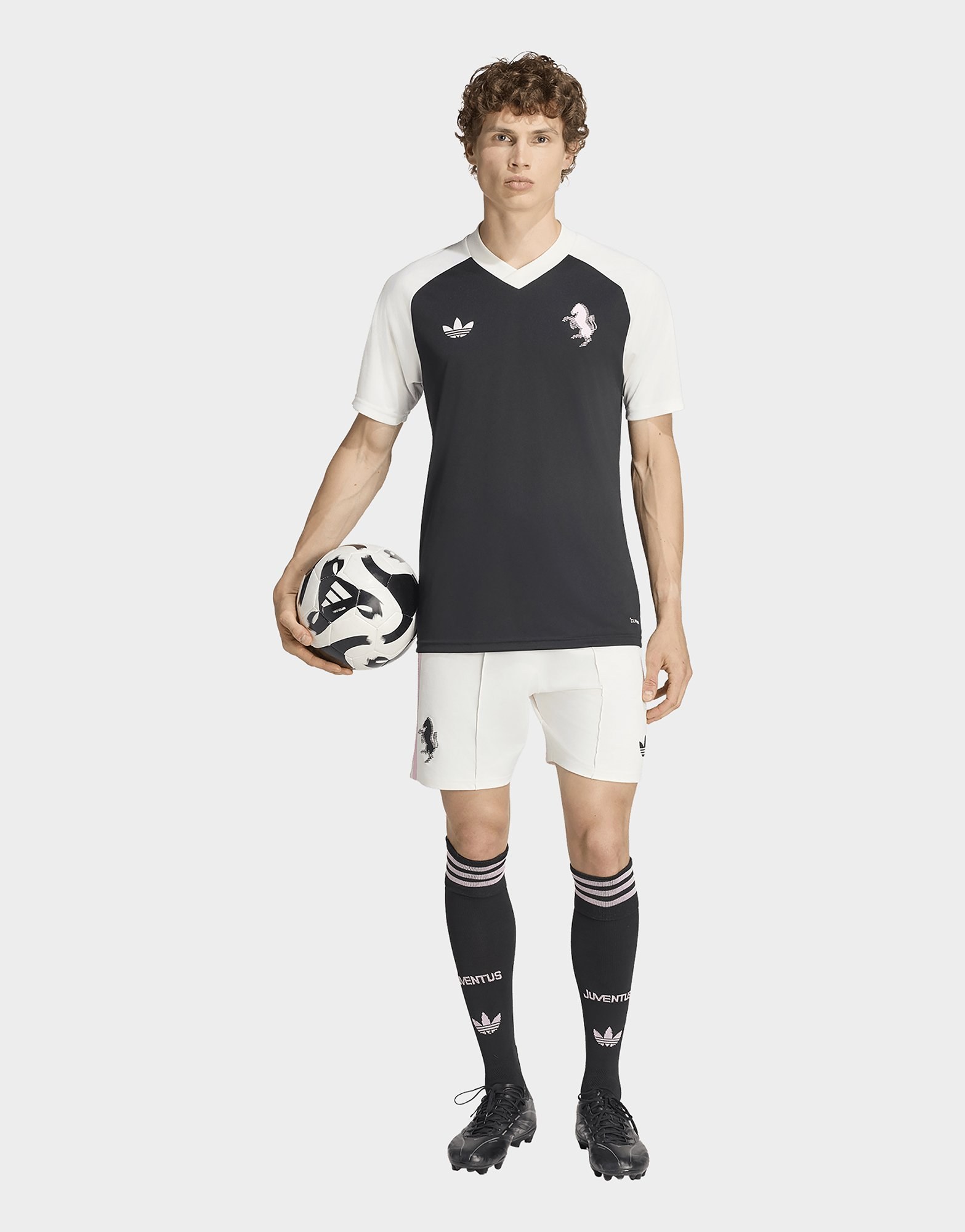 adidas Juventus Turin 26/27 Pre-match Auswärtstrikot