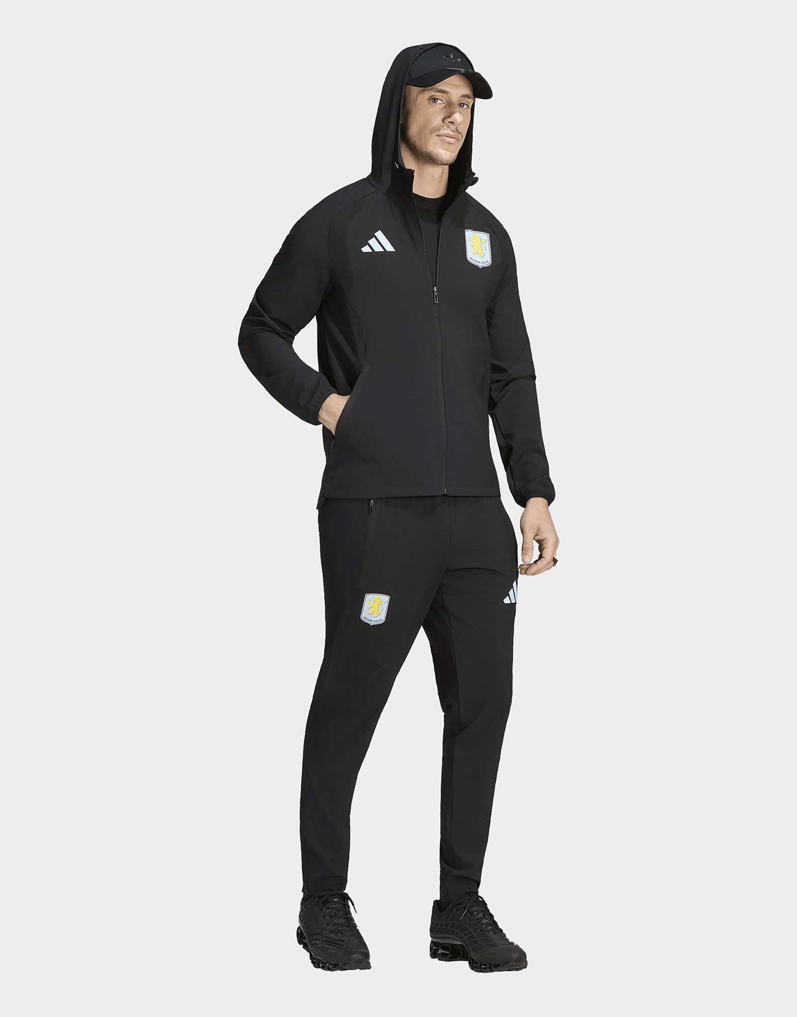 adidas Aston Villa Tiro Travel Windbreaker, Durchgehender Reißverschluss