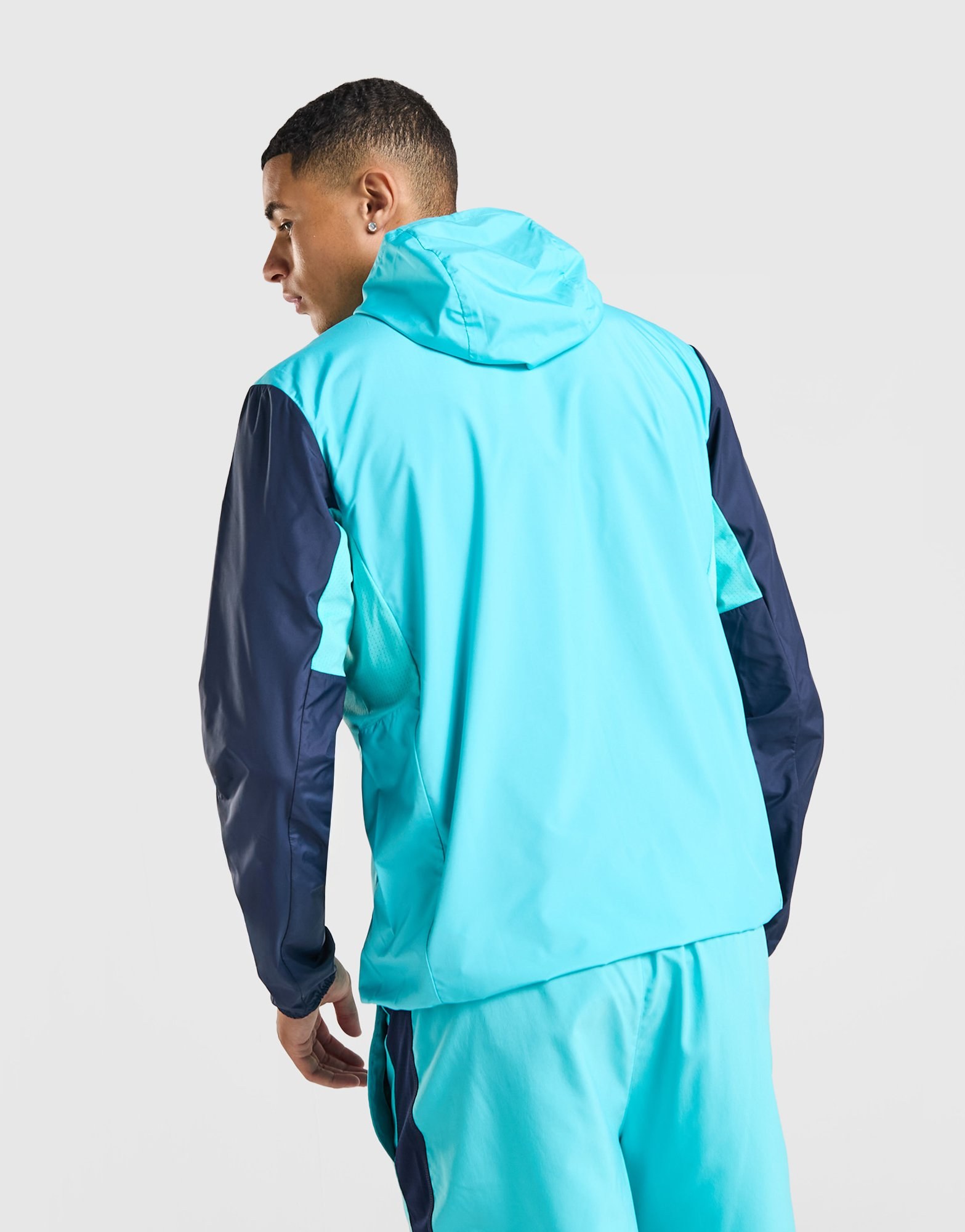 ASICS Core Jacke