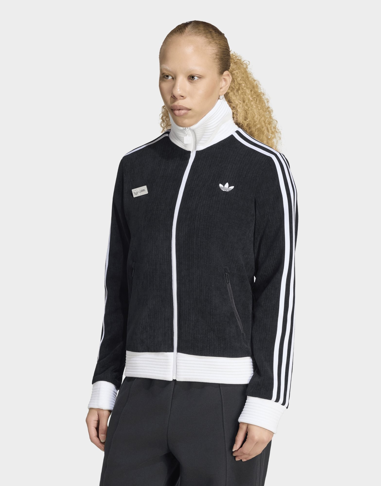 adidas Originals Adiluna Season 2 X Jennie Fan Originals Jacke