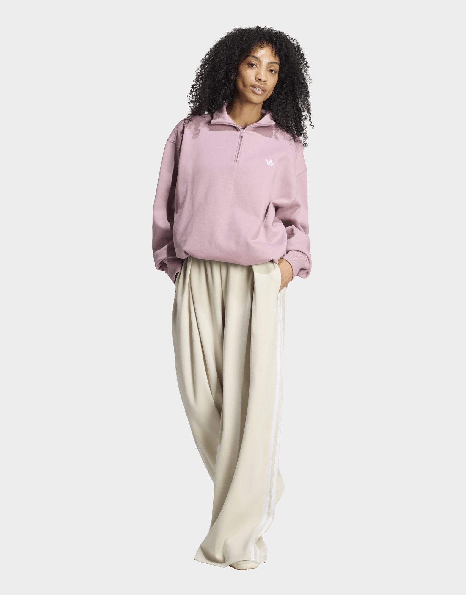 adidas Originals Adiluna Season 2 X Jennie Trainingshose, Plisseefalten