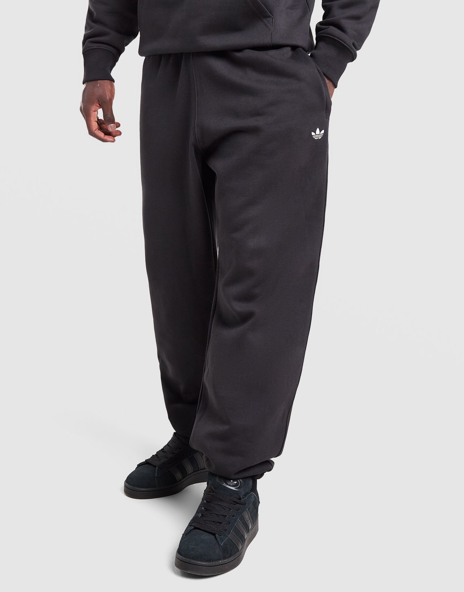 adidas Originals Trefoil Essentials Cuffed Jogginghose