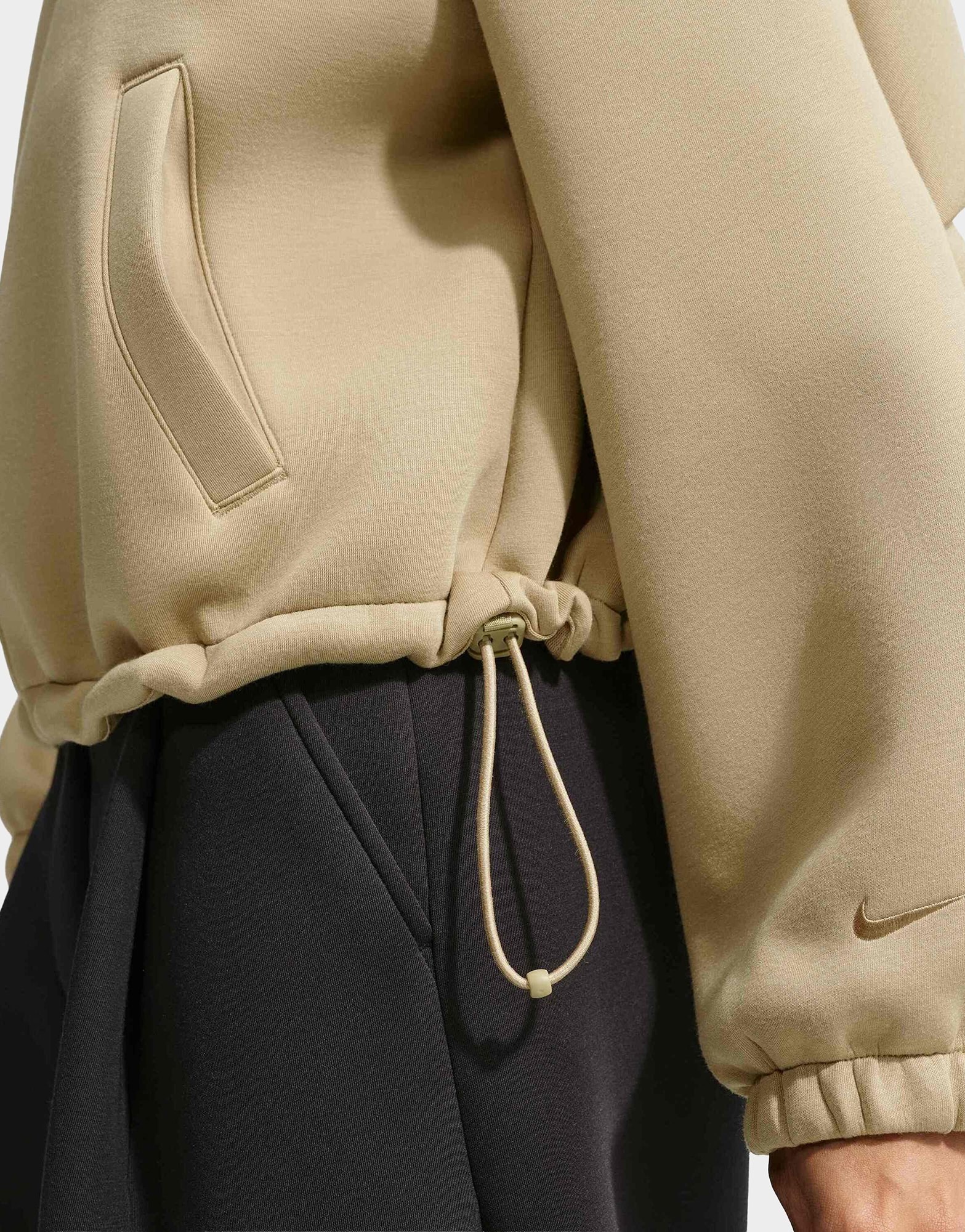 Nike WOMEN'S OVERSIZED