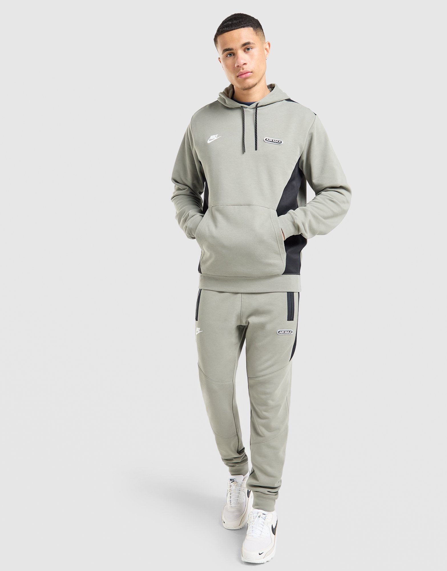 Nike Air Max Fleece Overhead Hoodie