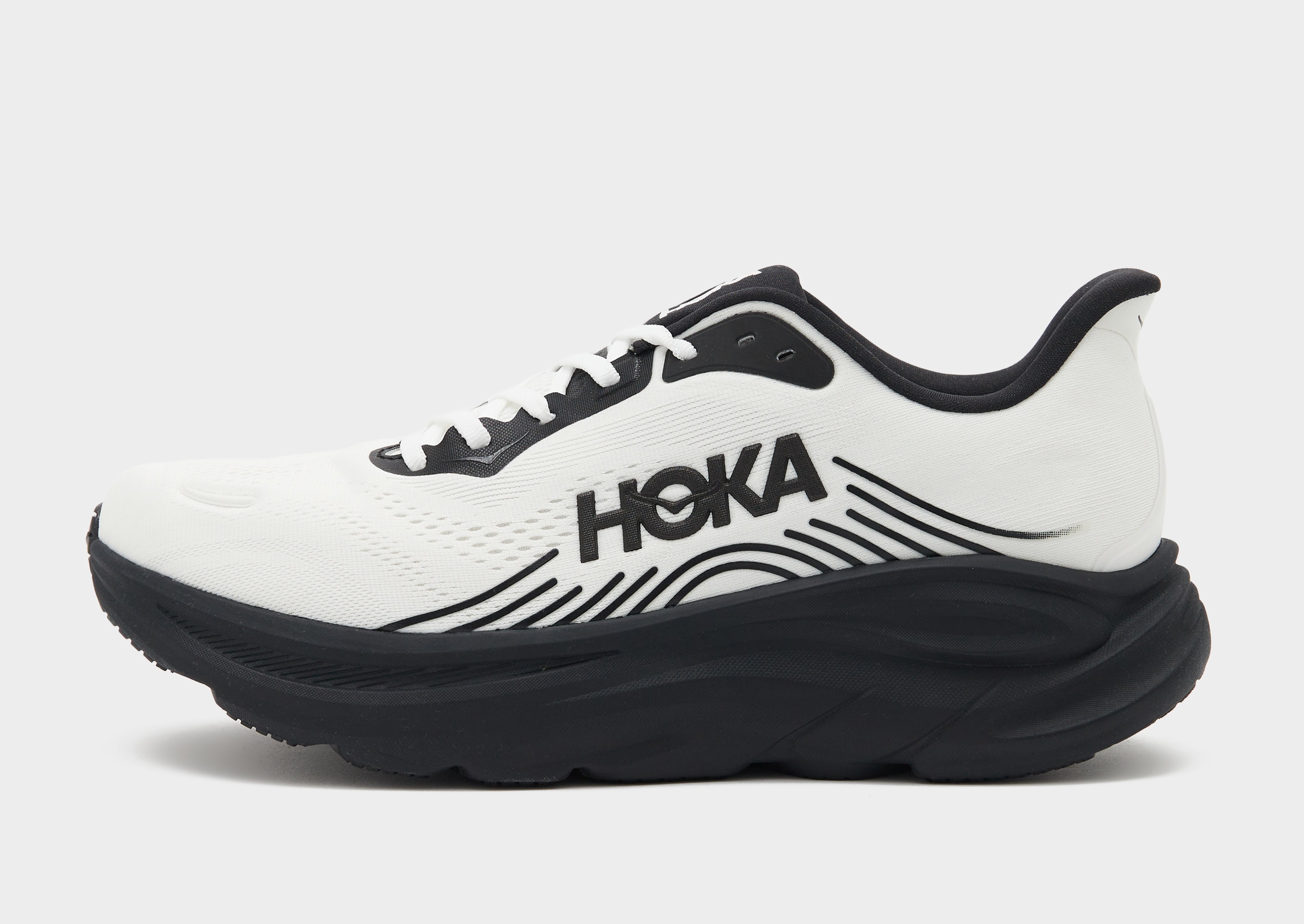 HOKA Clifton 11